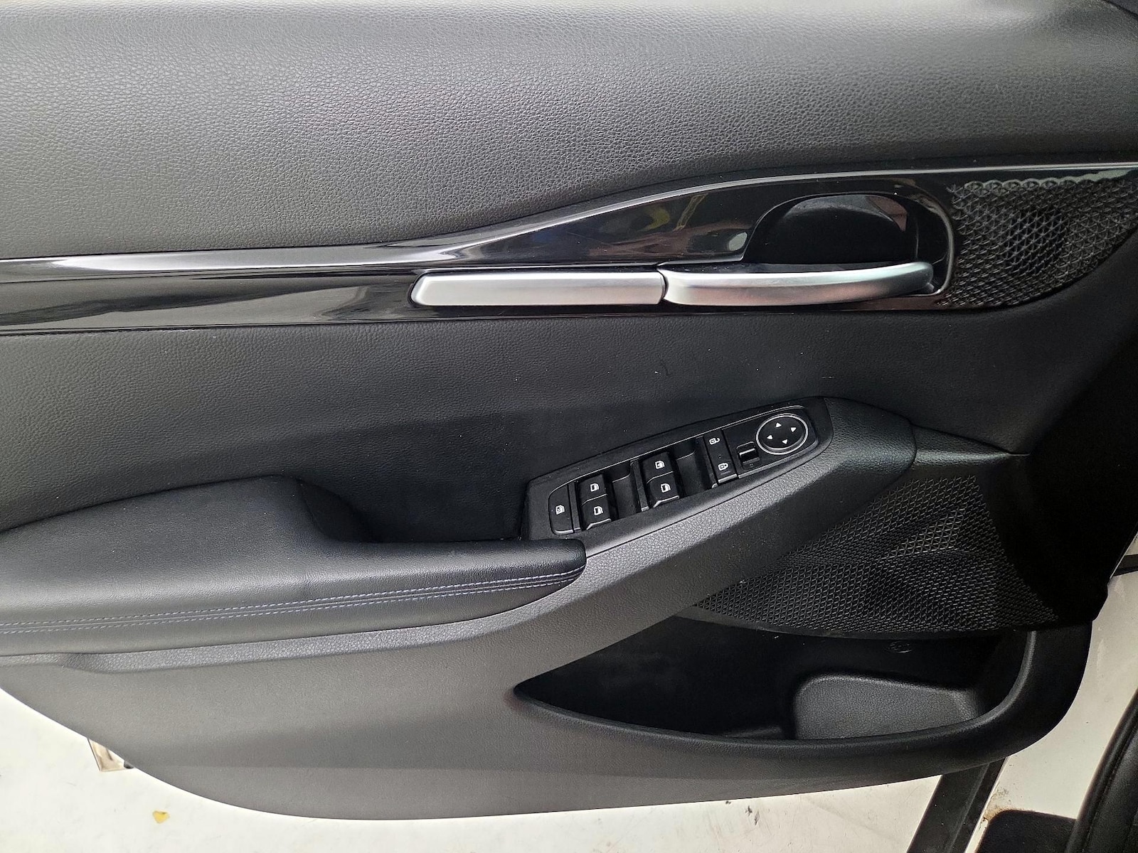 2021 Kia Seltos S - Photo 13