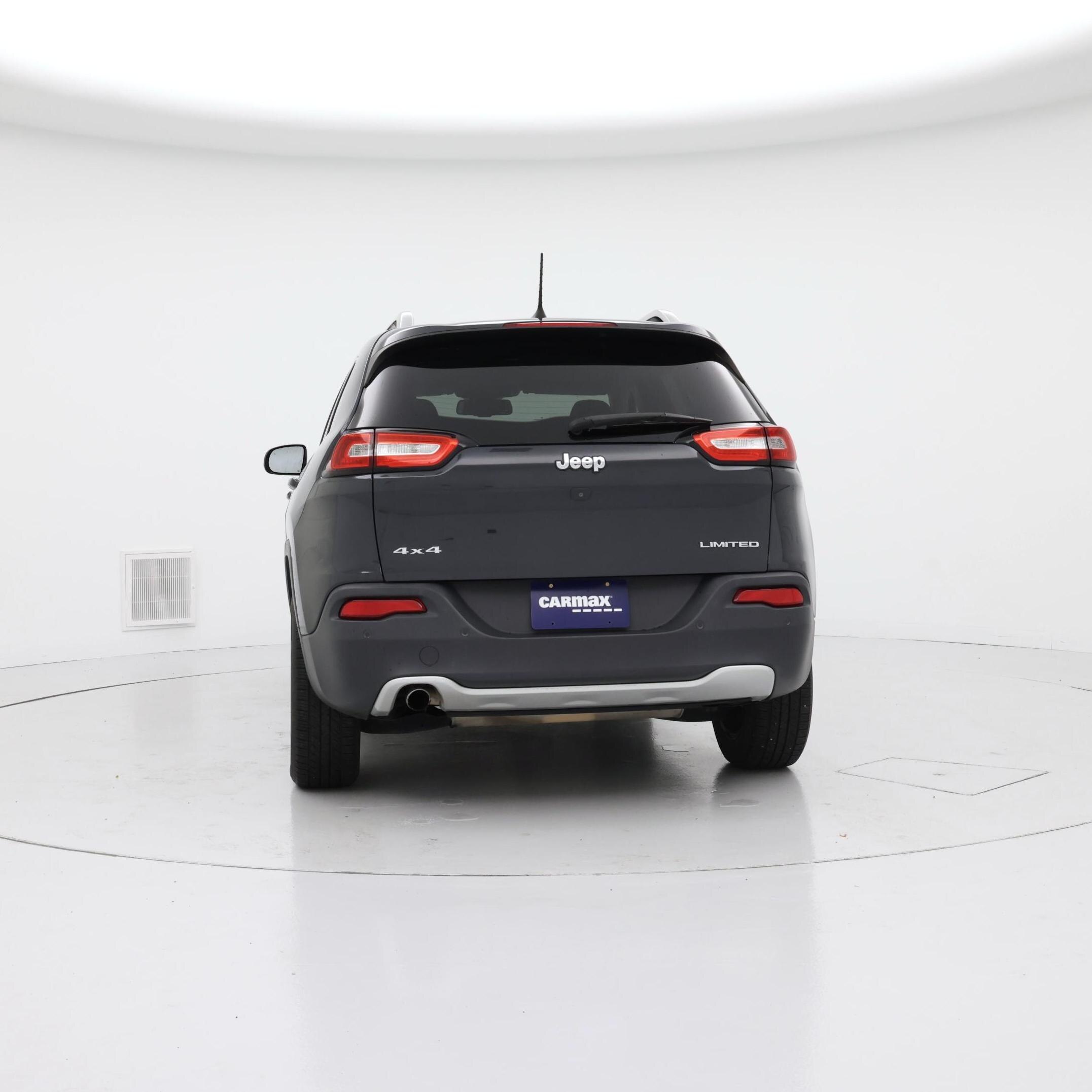 Thumbnail: 2018 Jeep Cherokee - 6