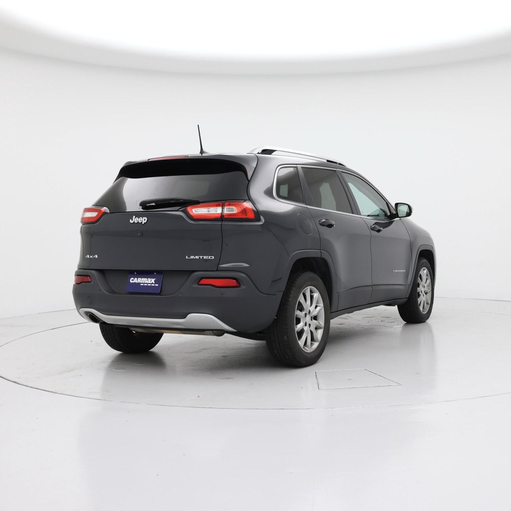 Thumbnail: 2018 Jeep Cherokee - 8