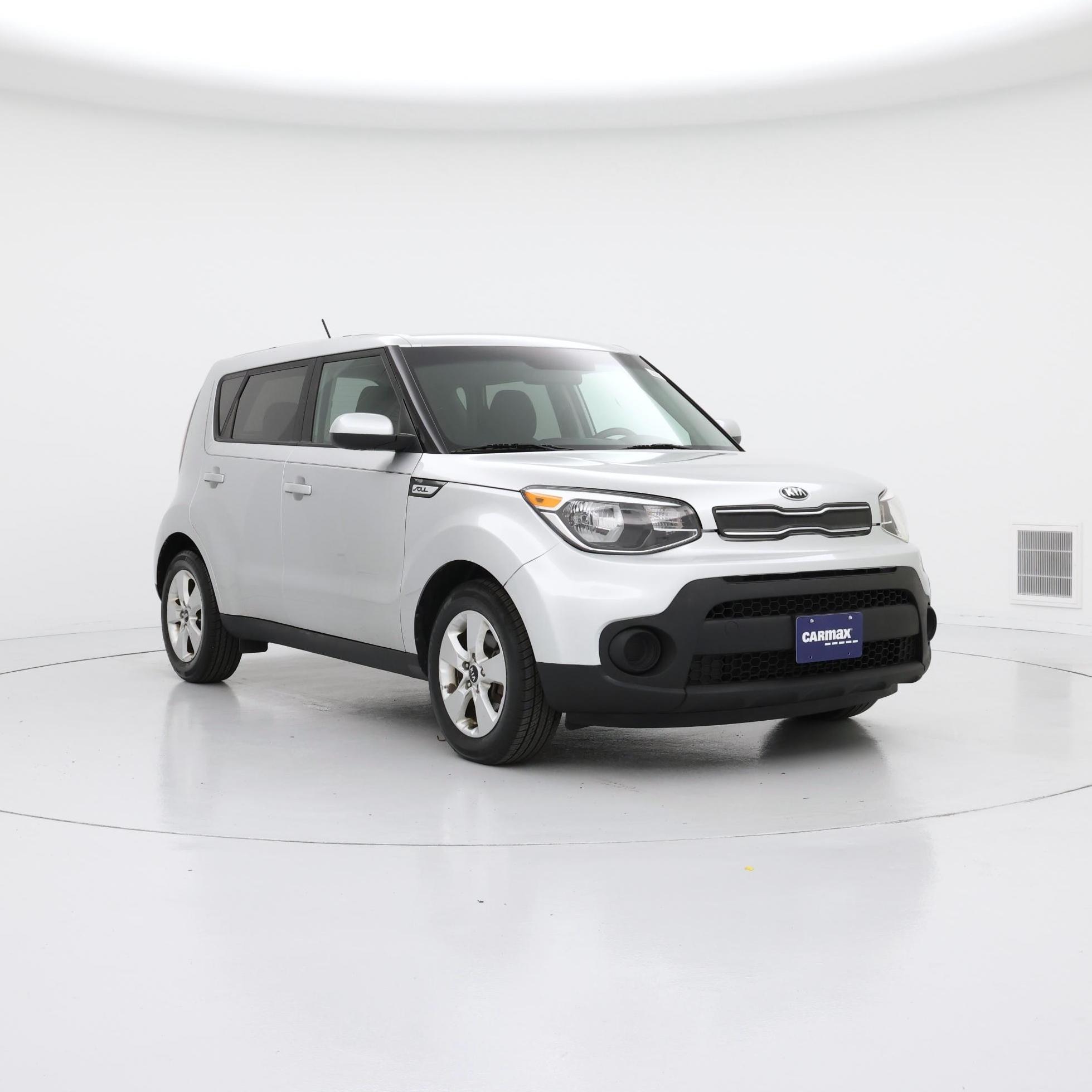 Silver 2019 Kia Soul Wagon  Automatic