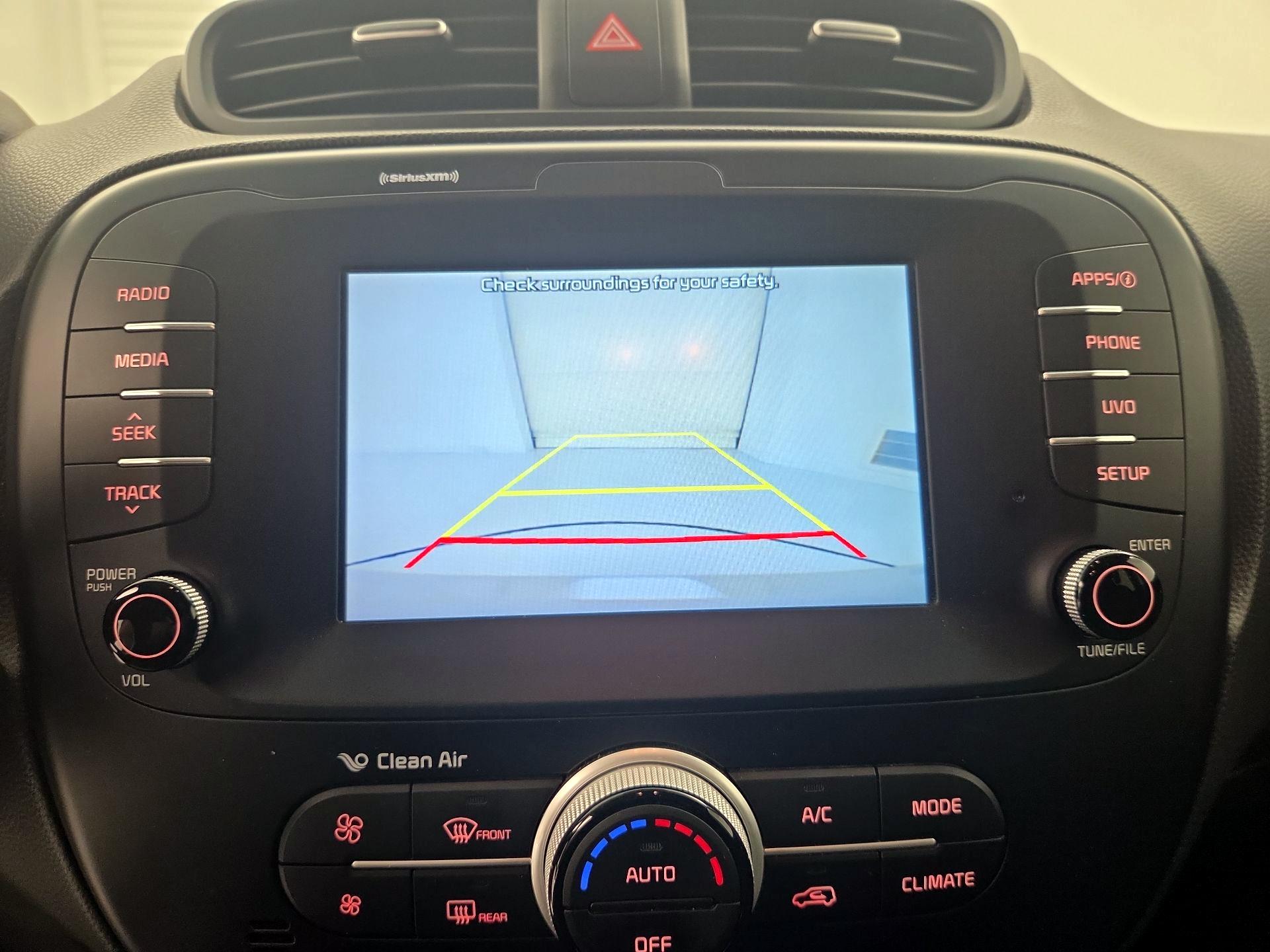 Thumbnail: 2019 Kia Soul - 14