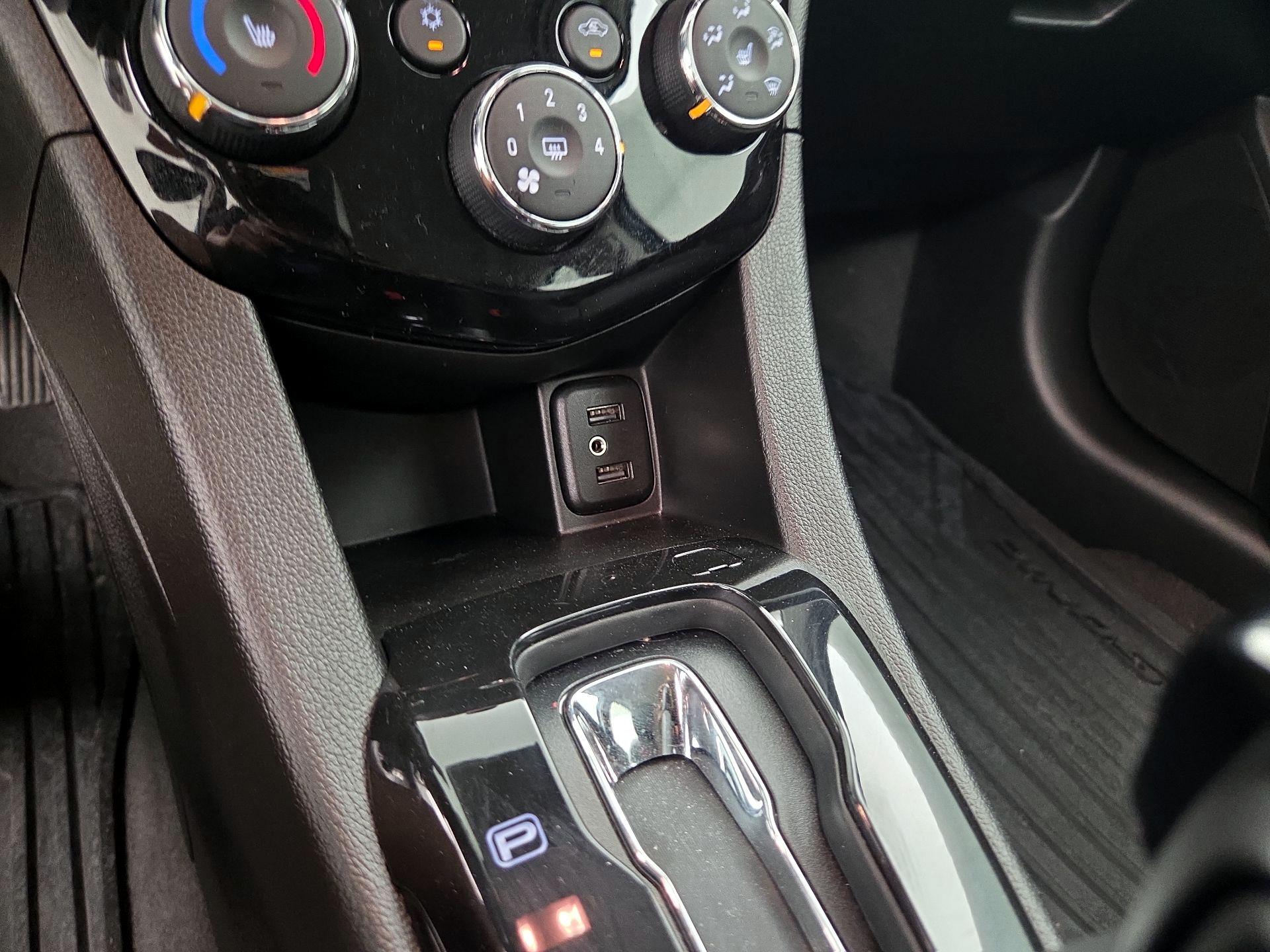 Thumbnail: 2020 Chevrolet Sonic - 16
