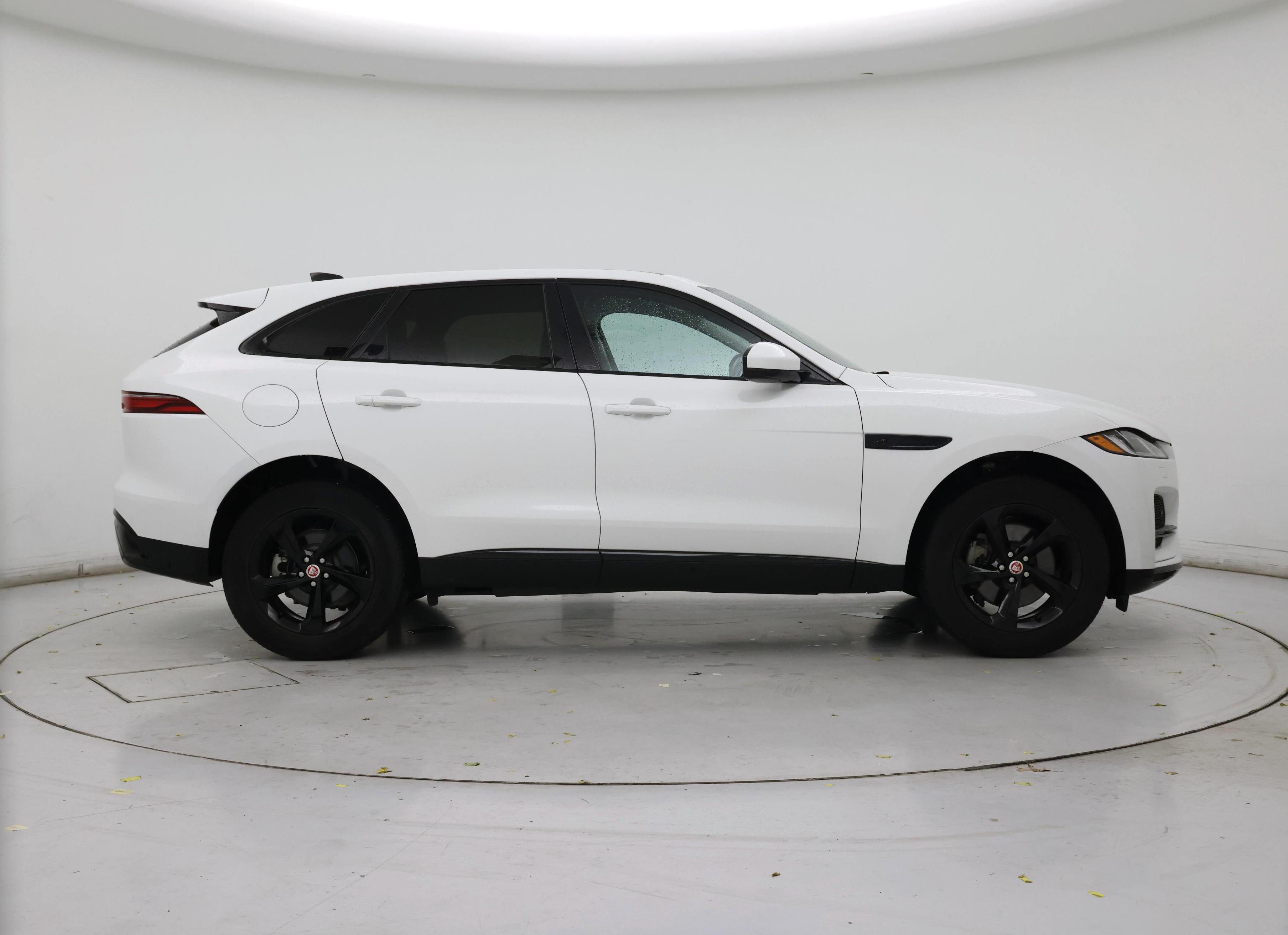 Thumbnail: 2022 Jaguar F-Pace - 7