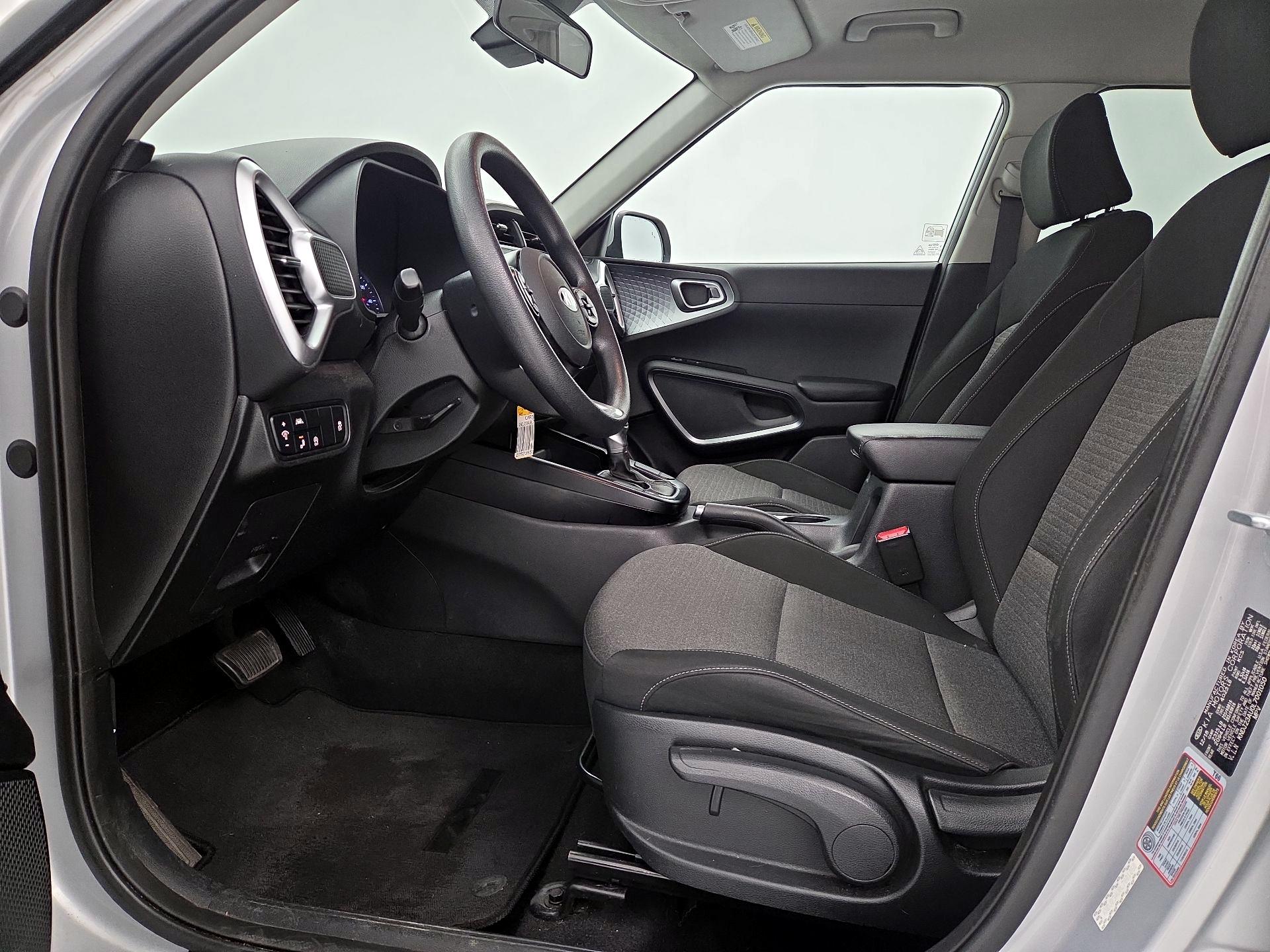 Thumbnail: 2020 Kia Soul - 11