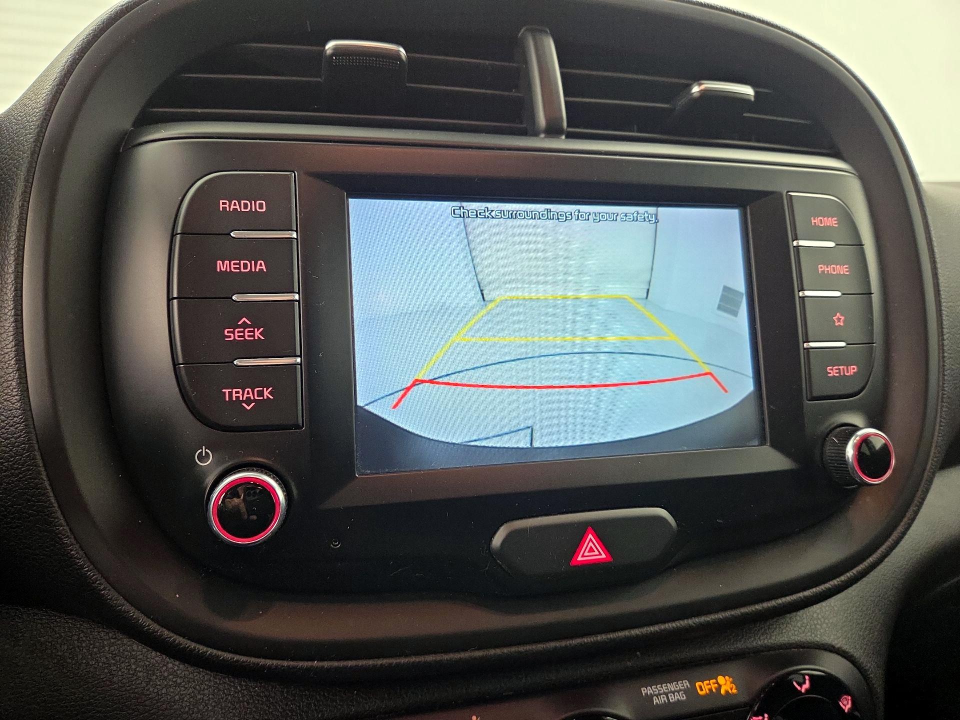 Thumbnail: 2020 Kia Soul - 14