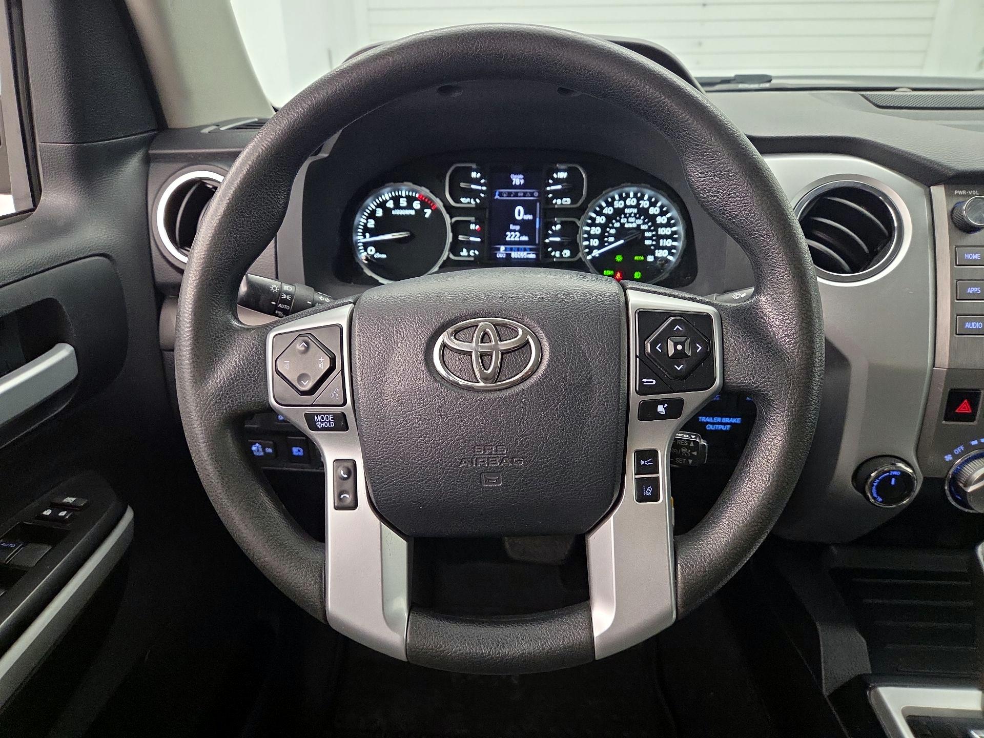 Thumbnail: 2018 Toyota Tundra - 10