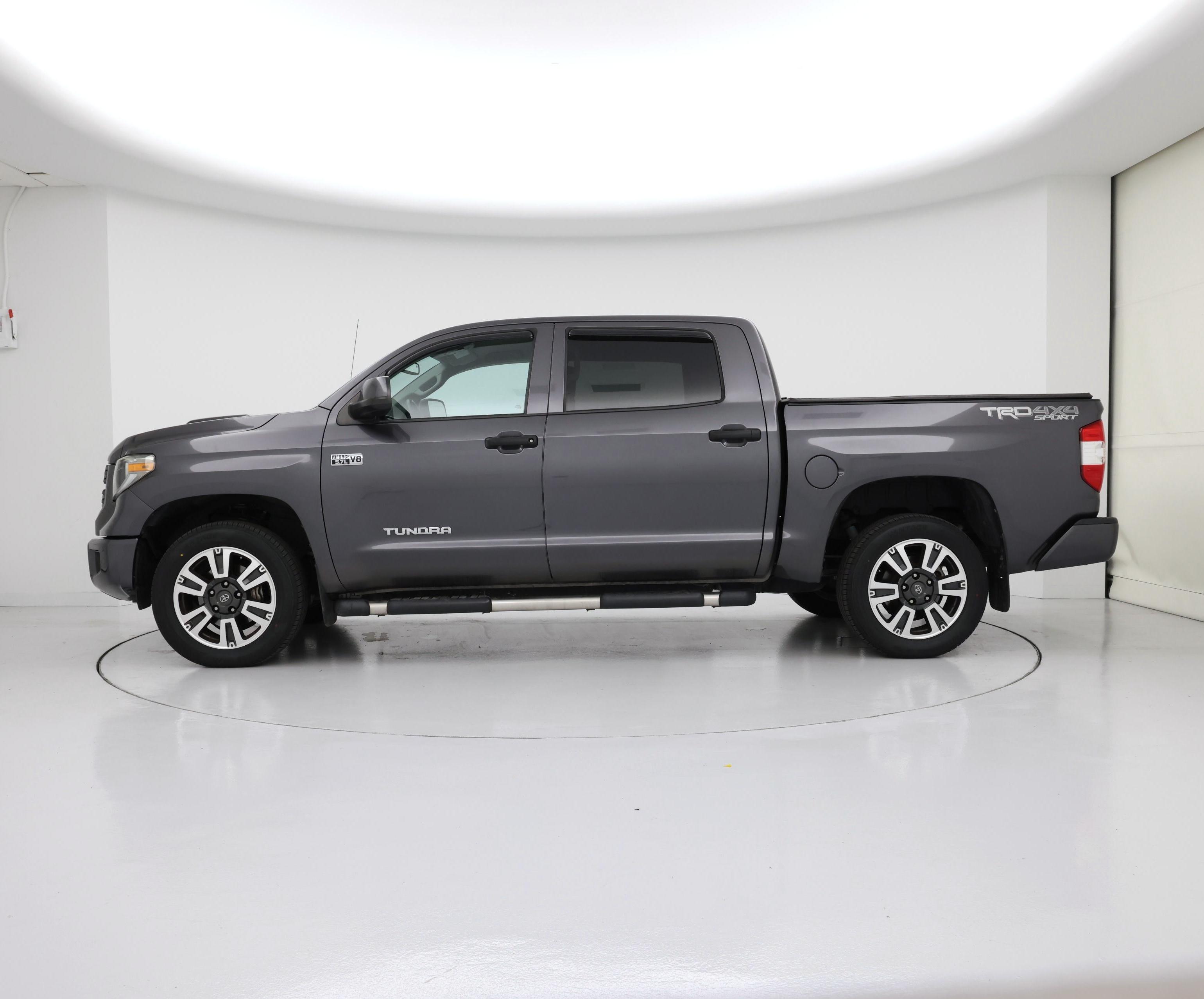 Thumbnail: 2018 Toyota Tundra - 3
