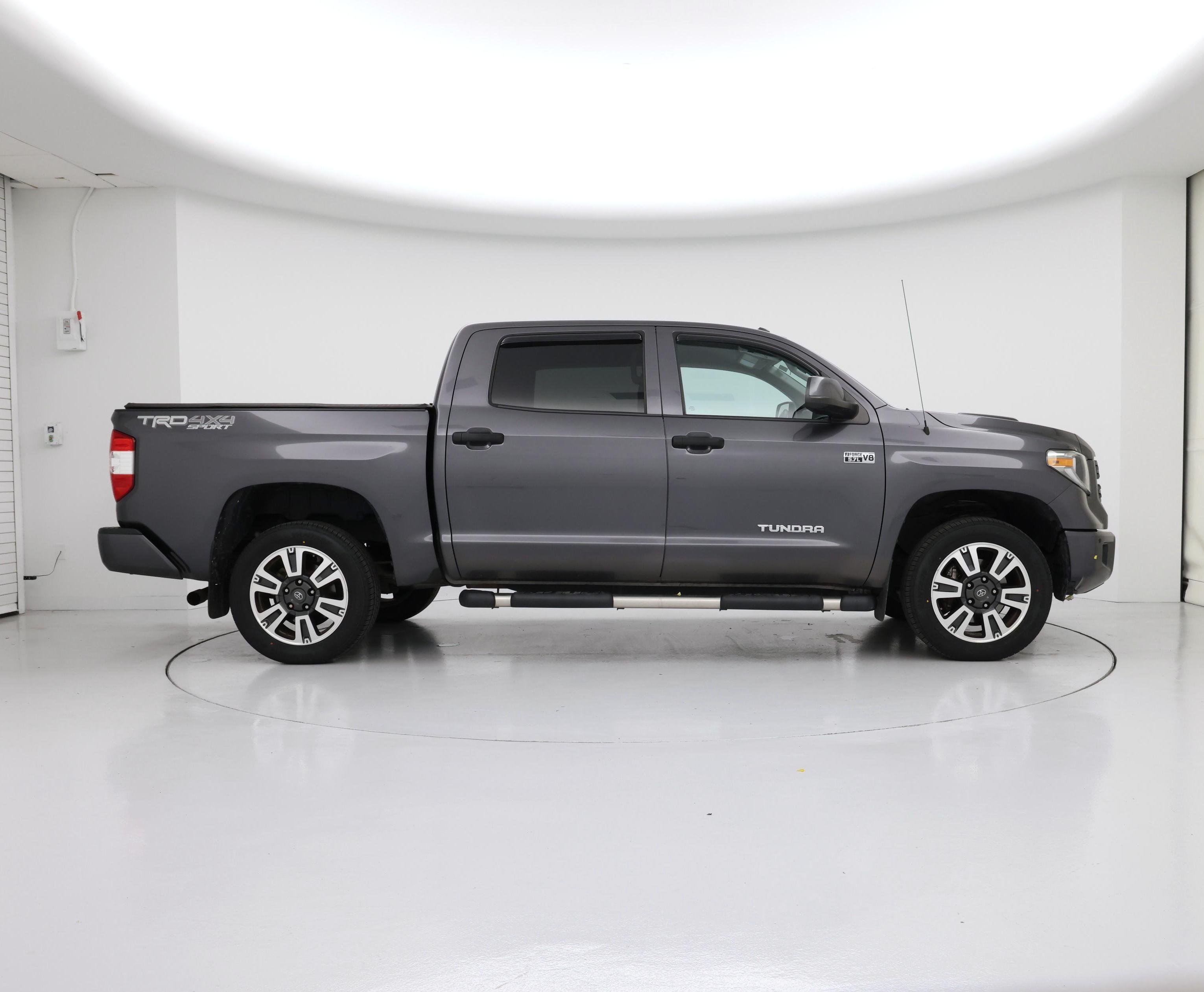 Thumbnail: 2018 Toyota Tundra - 7