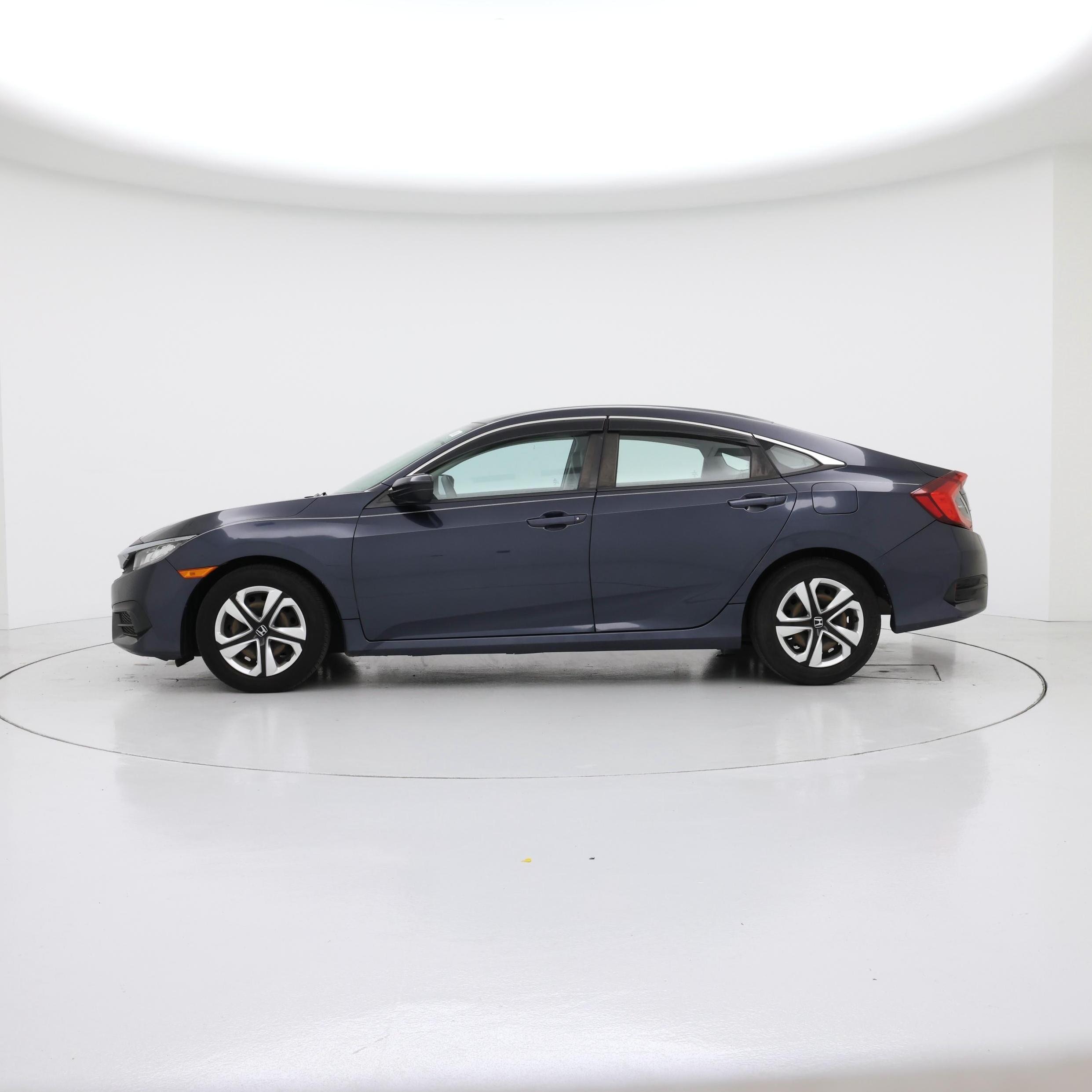 Thumbnail: 2016 Honda Civic - 3