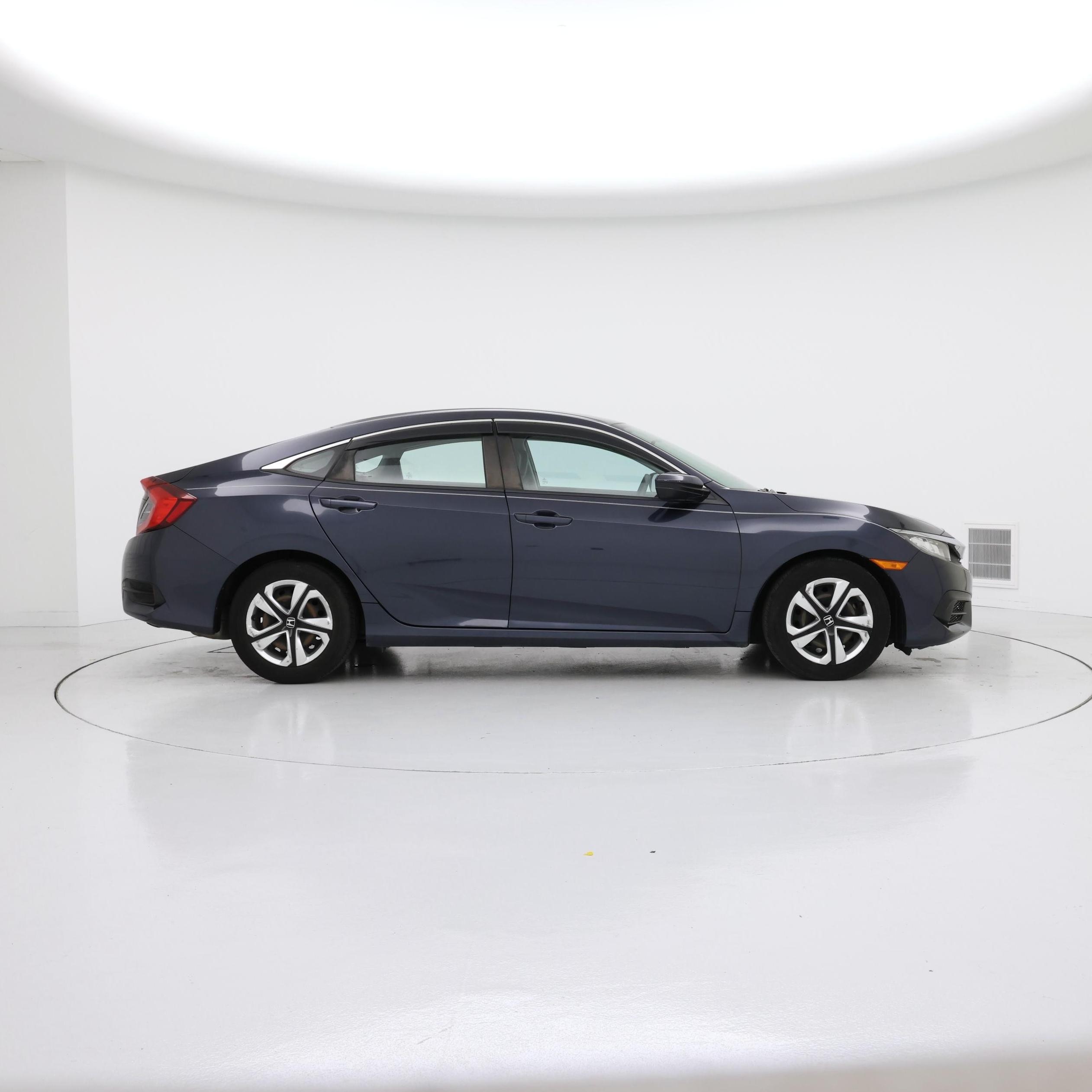 Thumbnail: 2016 Honda Civic - 7