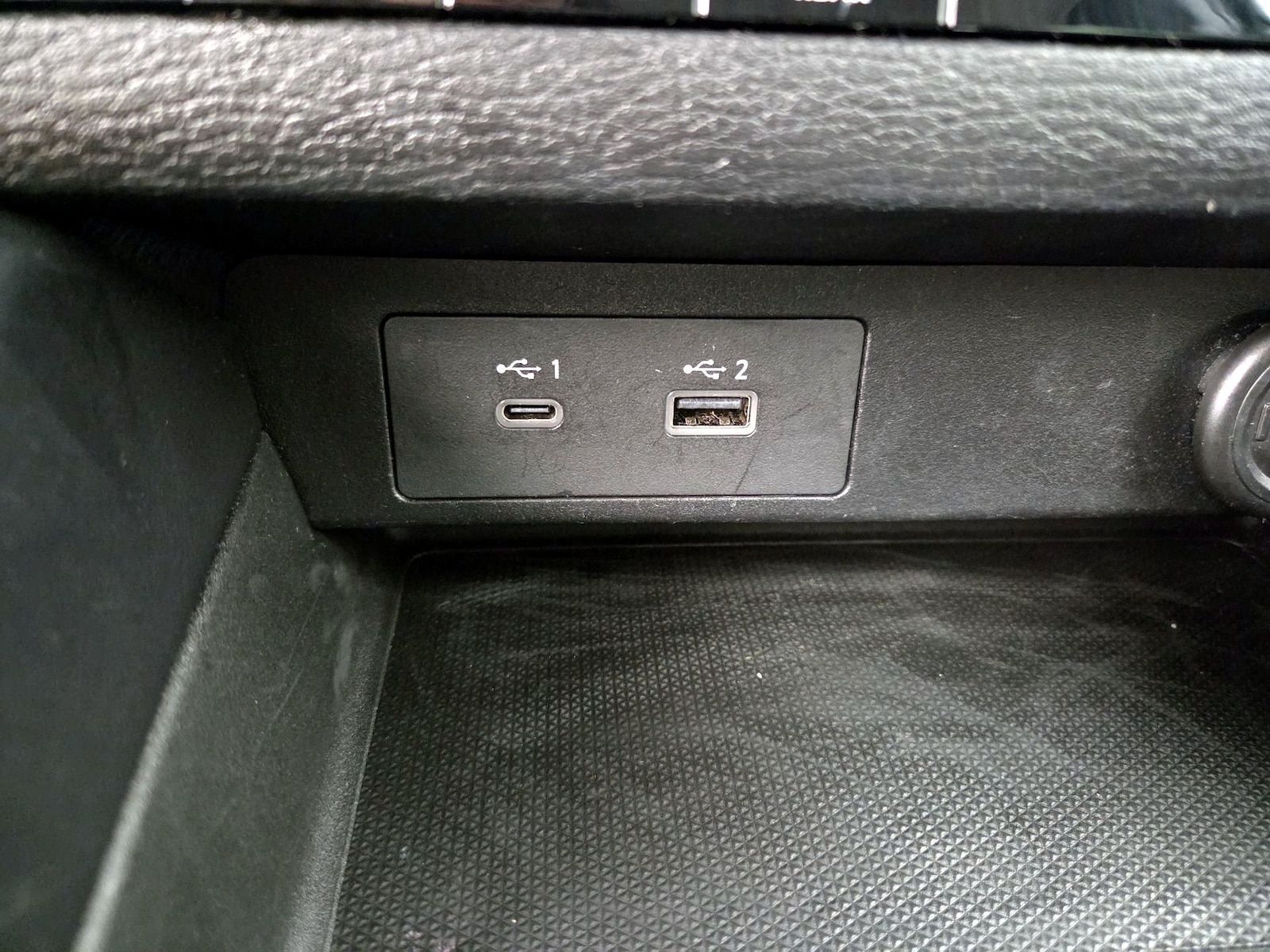 2022 Mitsubishi Outlander ES - Photo 19