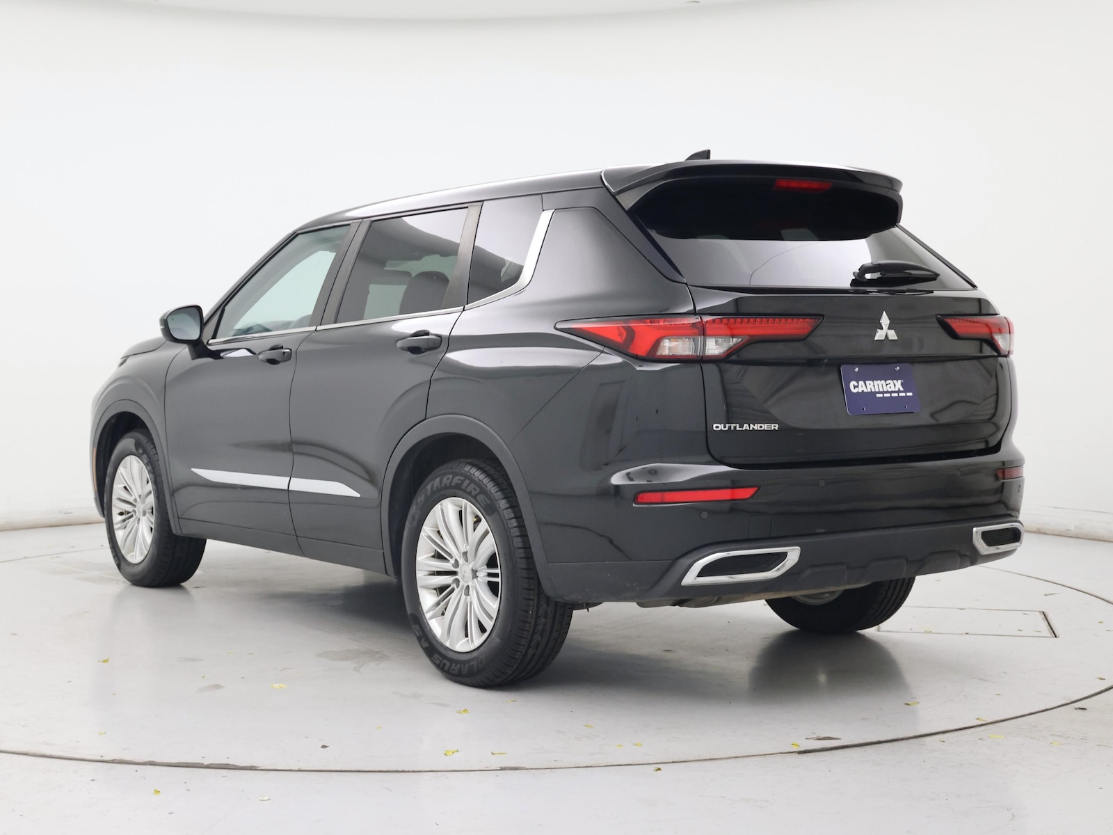 2022 Mitsubishi Outlander ES - Photo 3