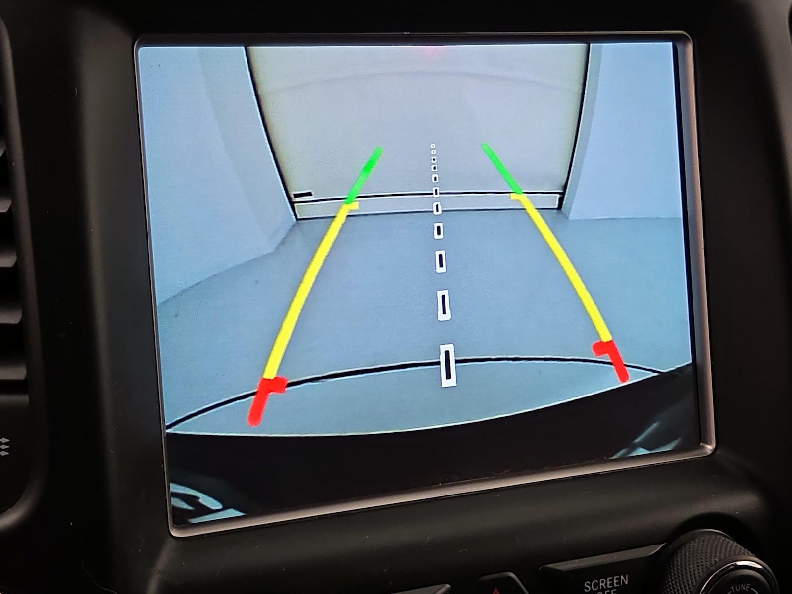 2018 Jeep Grand Cherokee Altitude - Photo 16