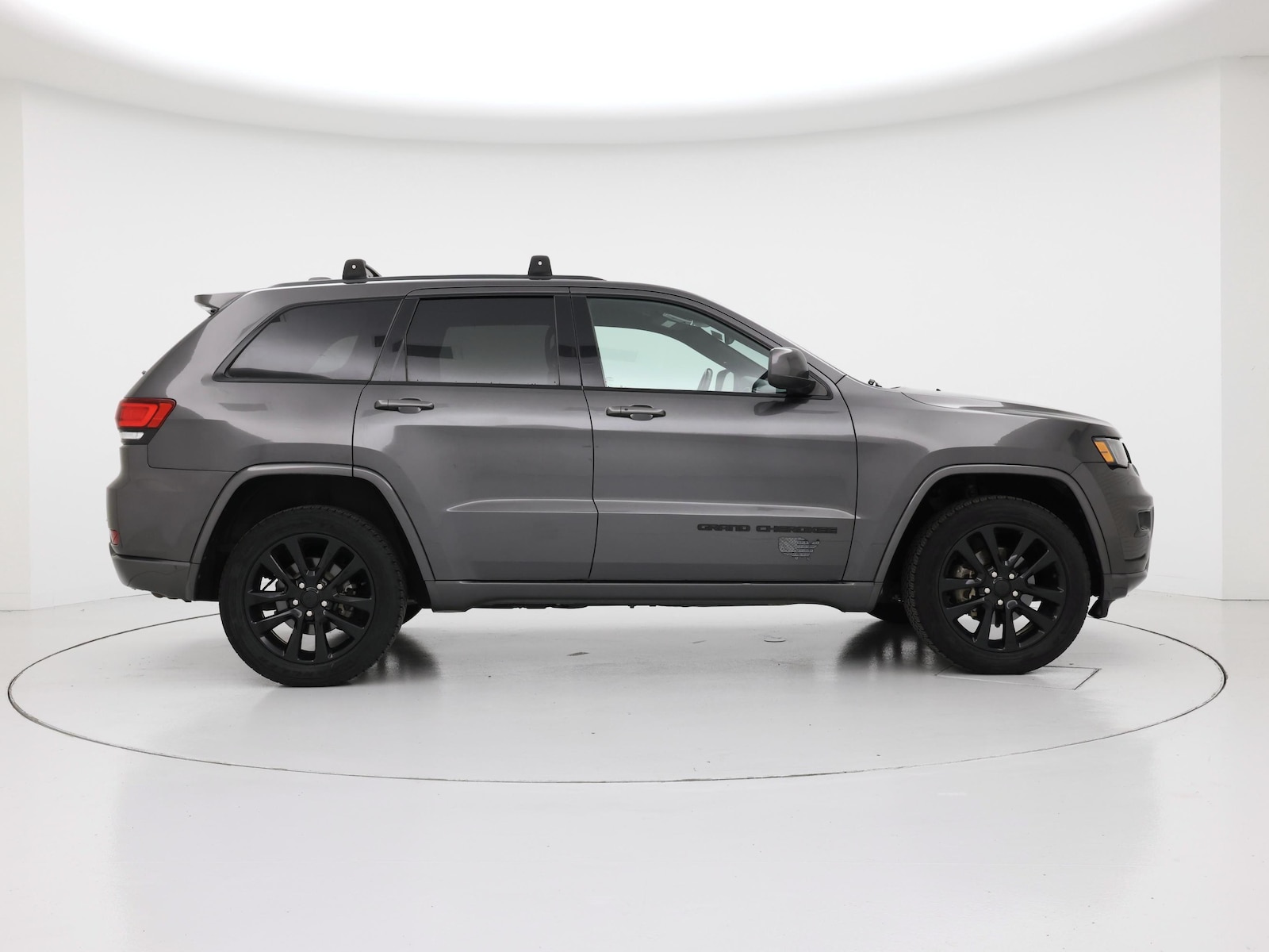 2018 Jeep Grand Cherokee Altitude - Photo 8