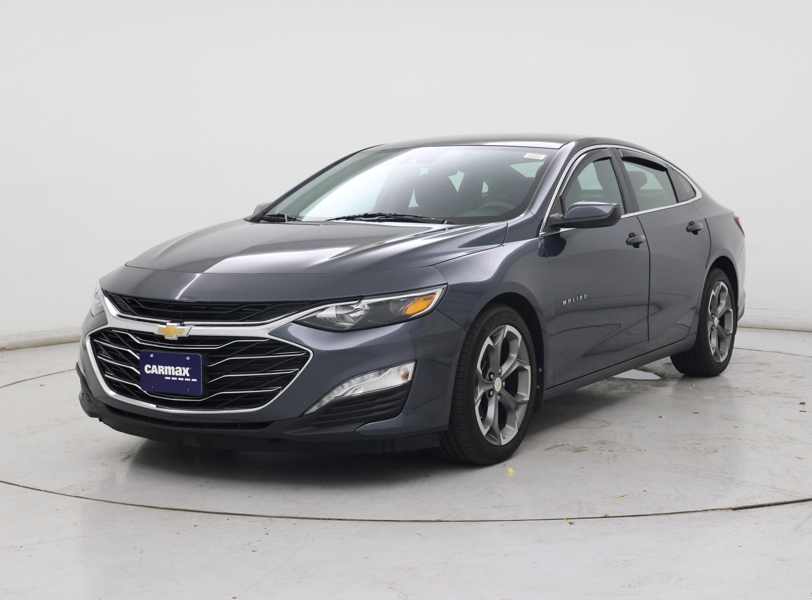 Thumbnail: 2020 Chevrolet Malibu - 4
