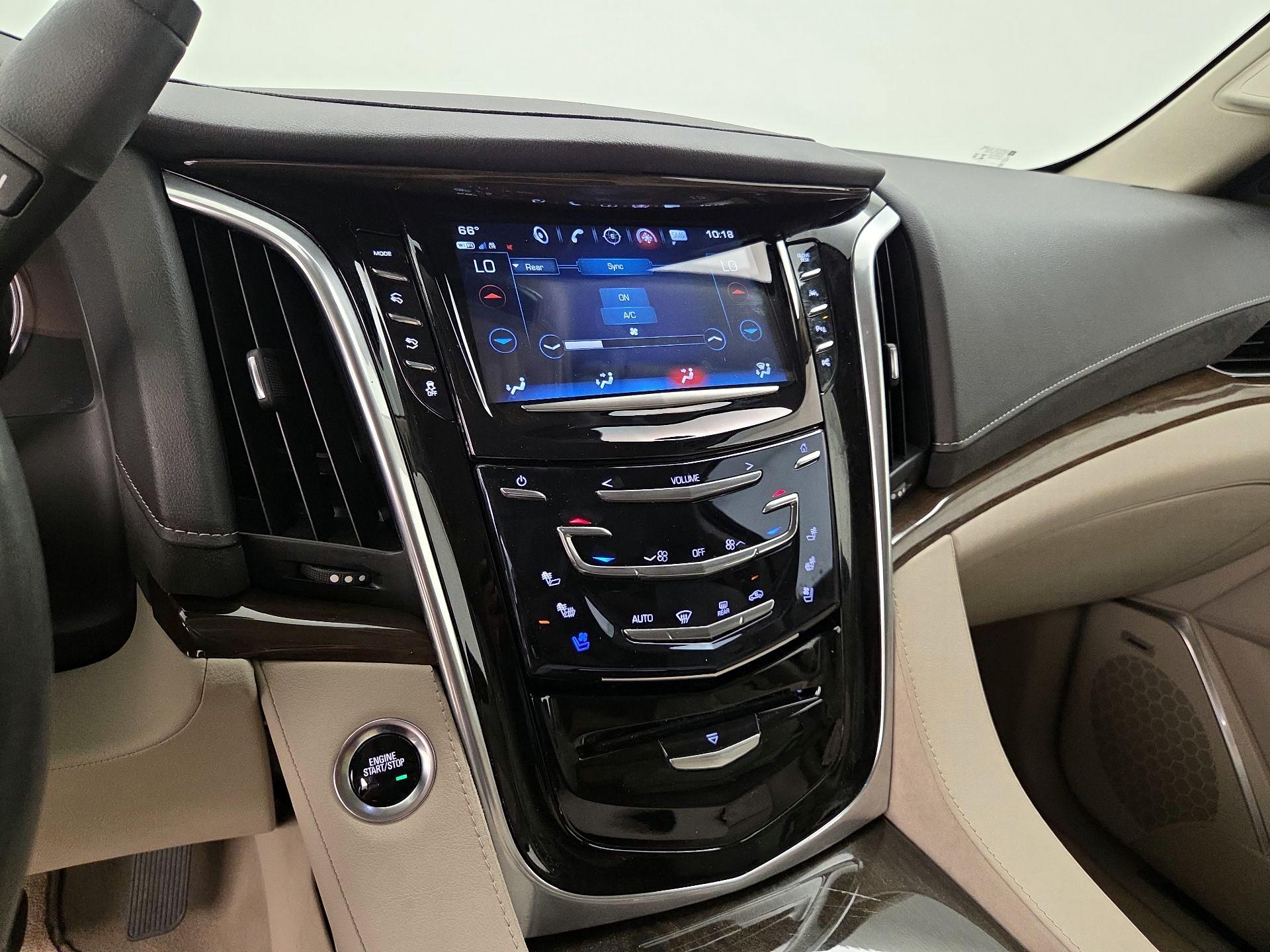 Thumbnail: 2020 Cadillac Escalade - 17