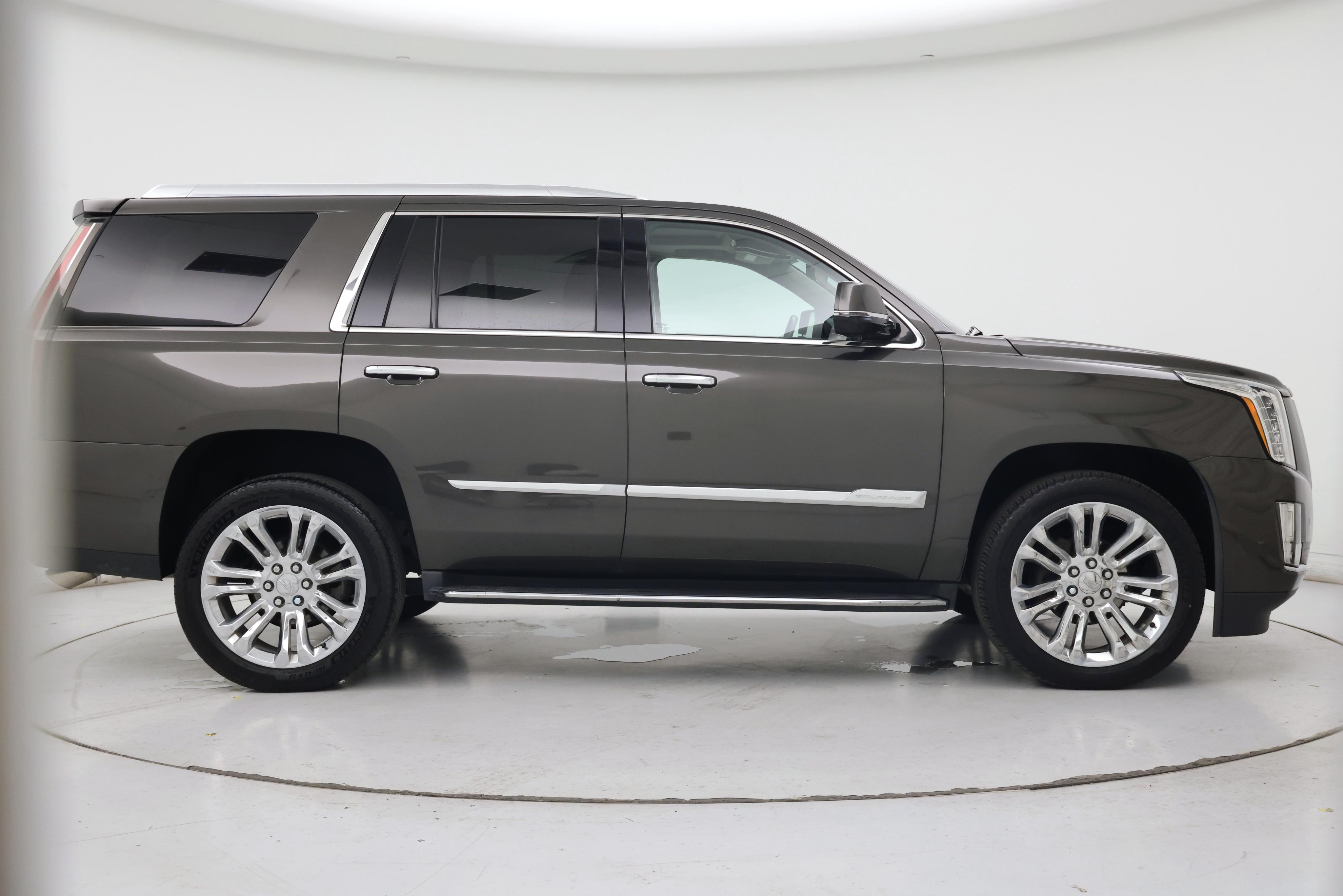 Thumbnail: 2020 Cadillac Escalade - 7