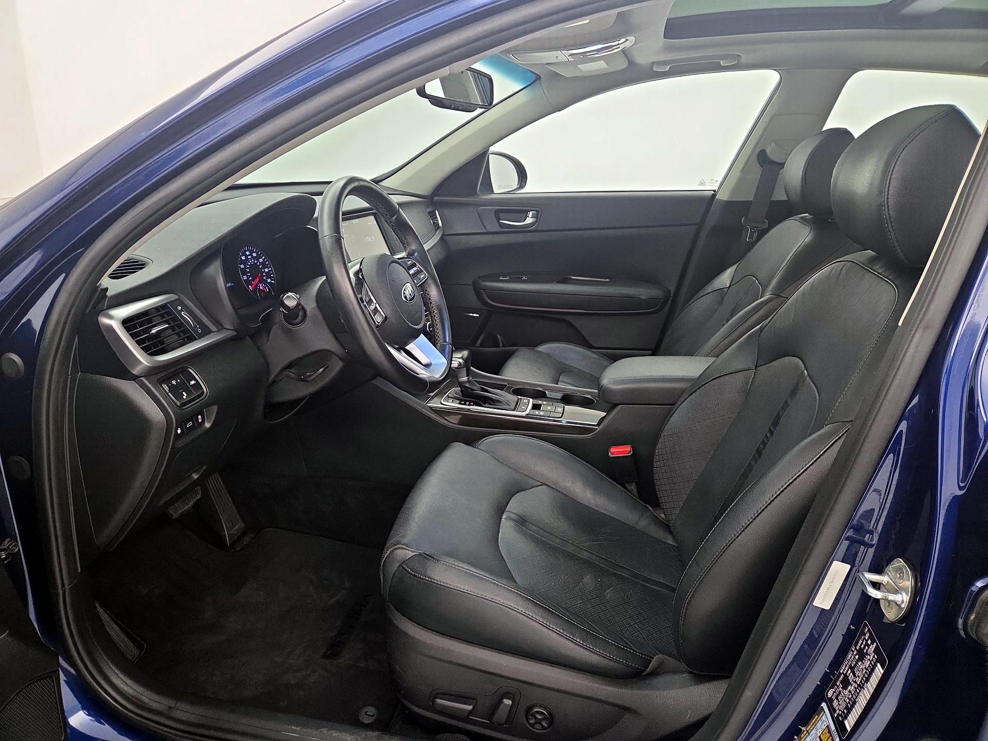 Thumbnail: 2019 Kia Optima - 11