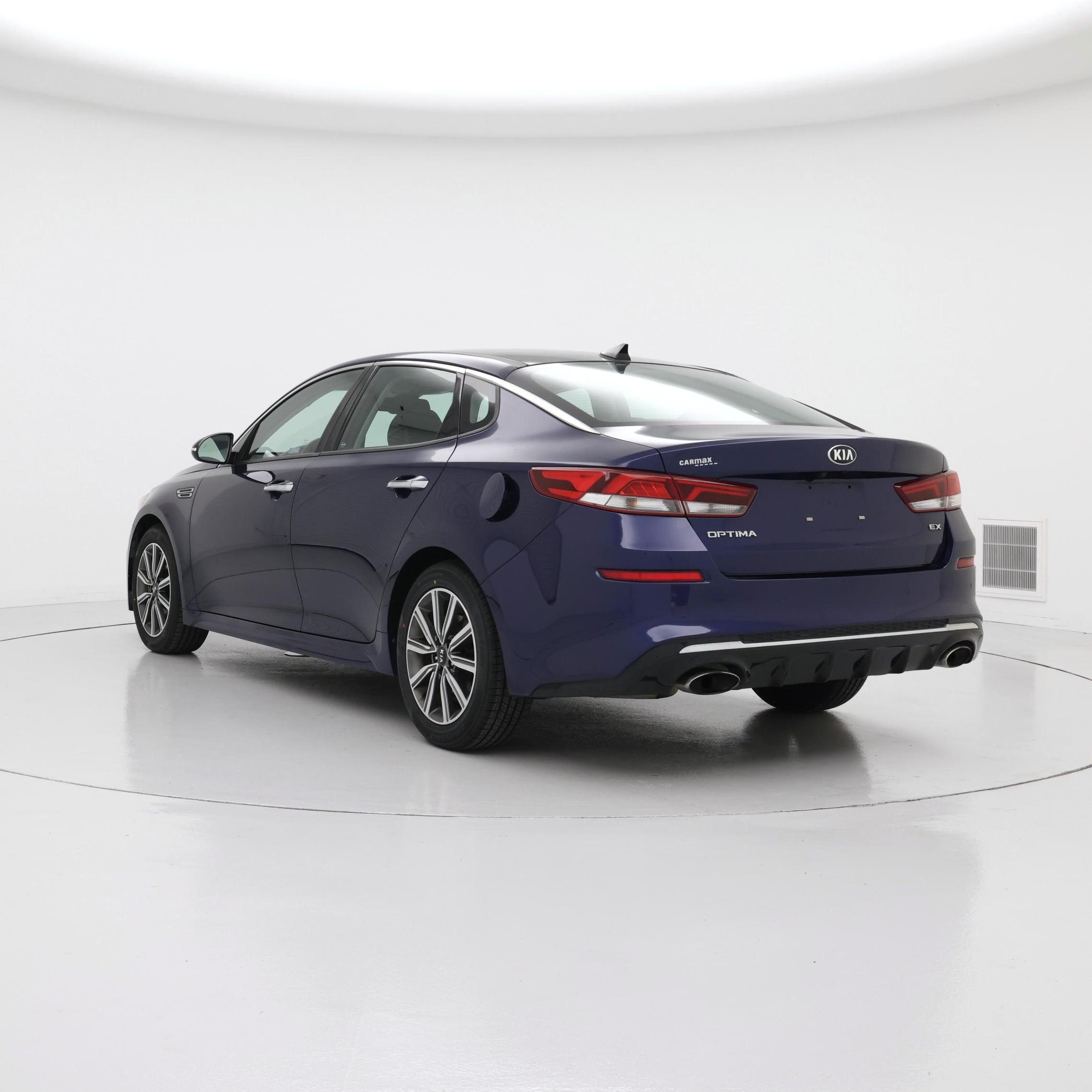 Thumbnail: 2019 Kia Optima - 2