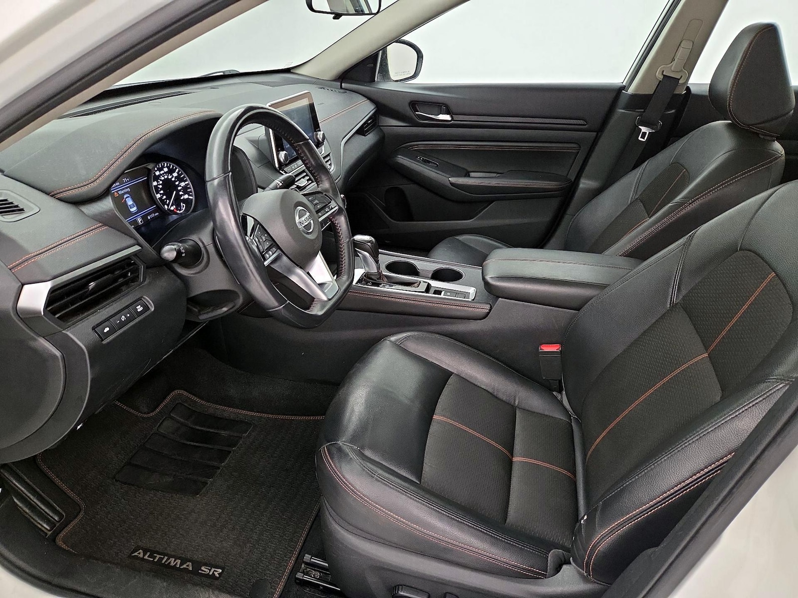 2020 Nissan Altima SR - Photo 12