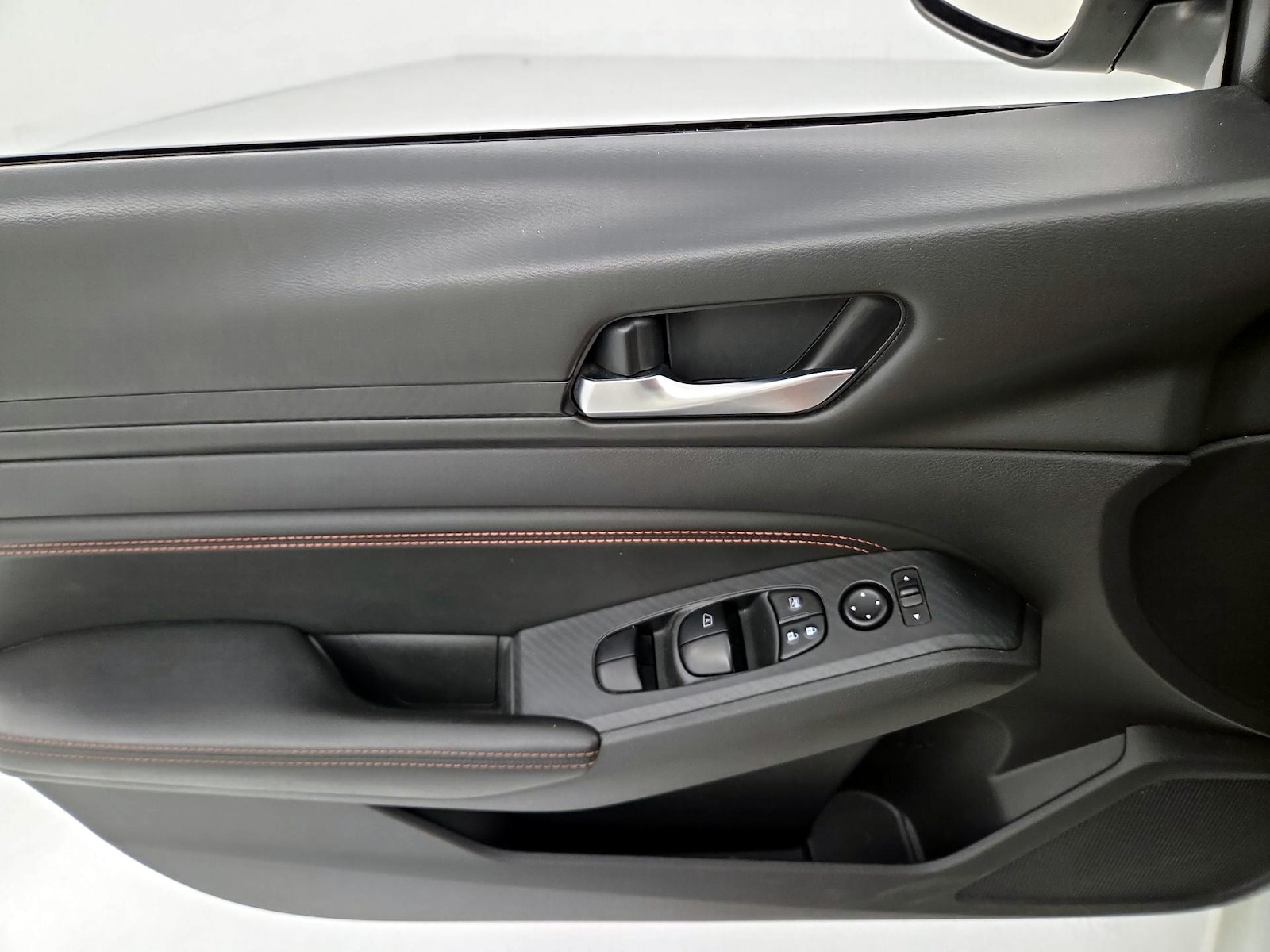 2020 Nissan Altima SR - Photo 13