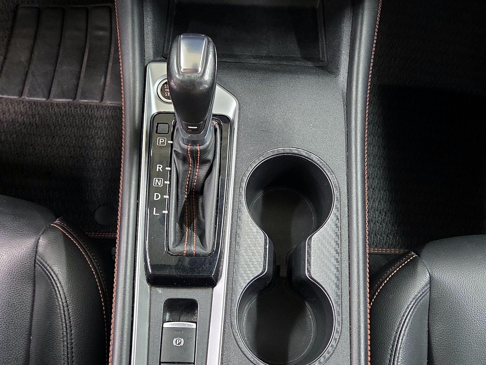 2020 Nissan Altima SR - Photo 18