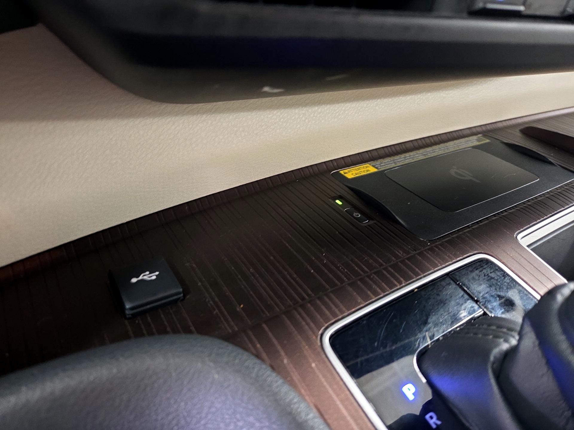Thumbnail: 2021 Toyota Sienna - 19