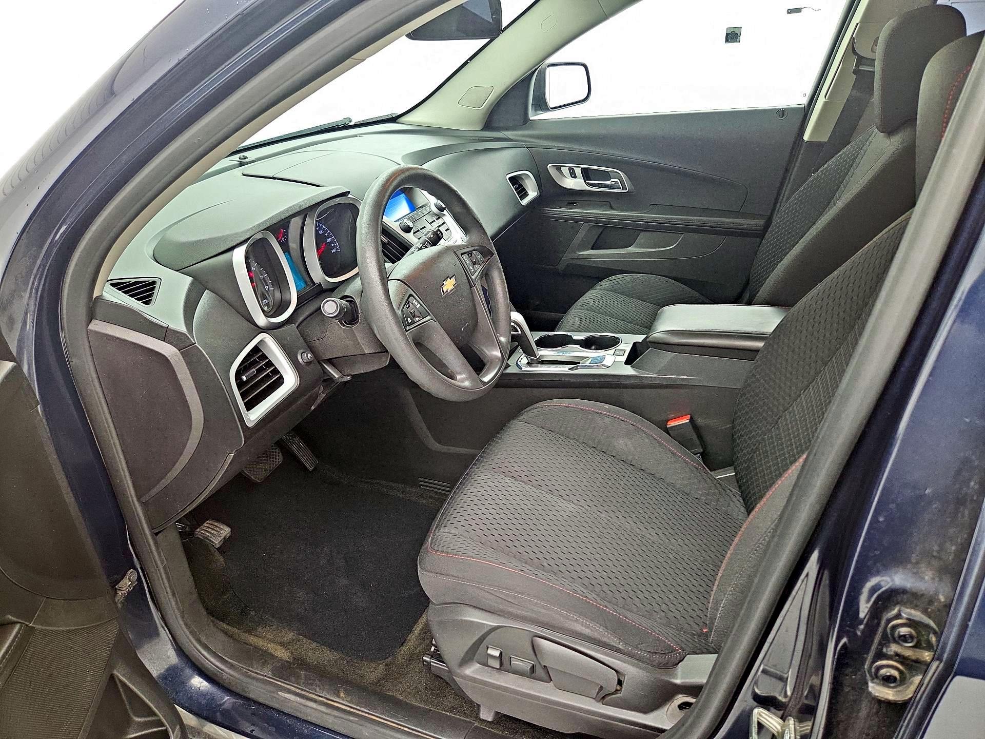 Thumbnail: 2015 Chevrolet Equinox - 11