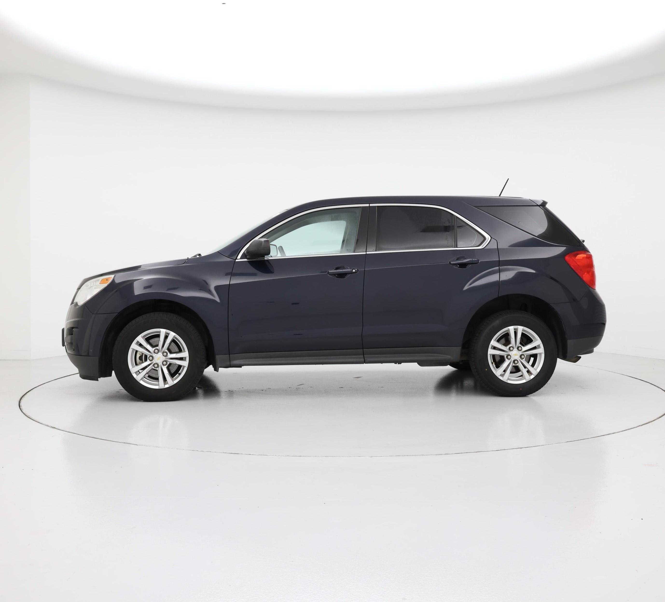 Thumbnail: 2015 Chevrolet Equinox - 3