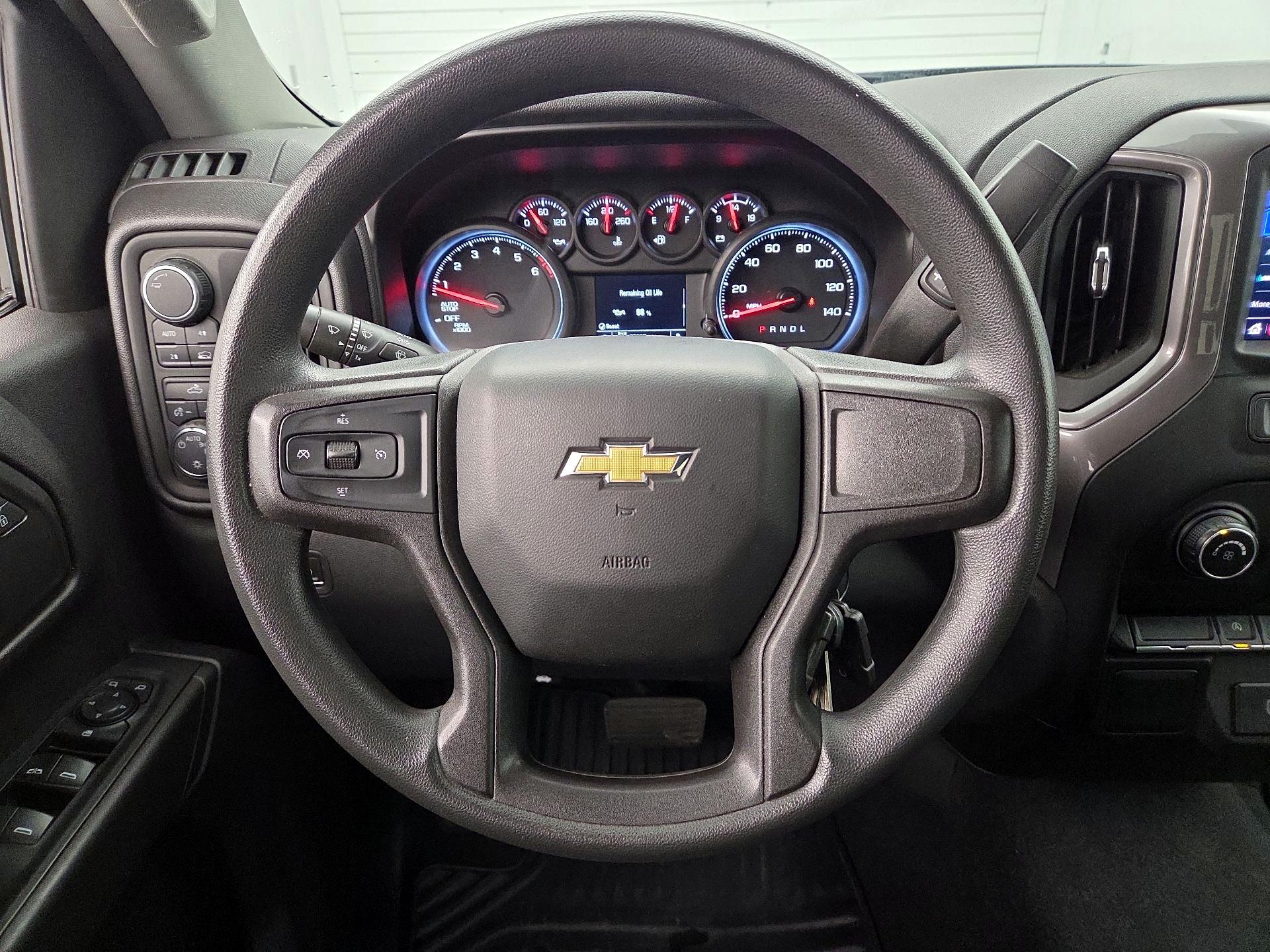 Thumbnail: 2020 Chevrolet Silverado 1500 - 10