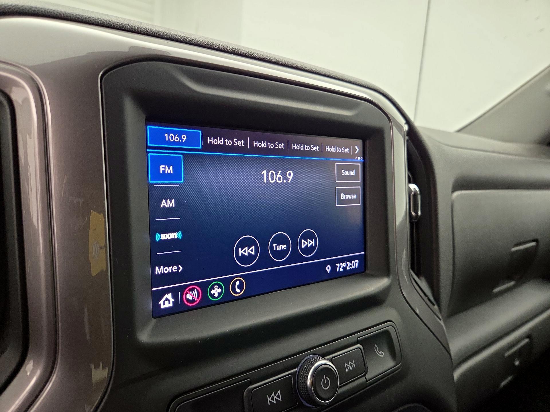 Thumbnail: 2020 Chevrolet Silverado 1500 - 15