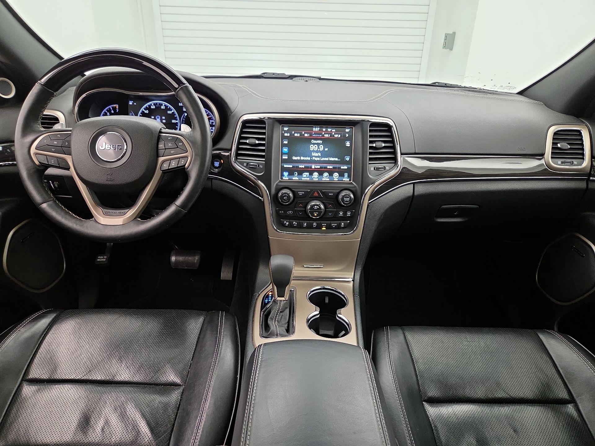 Thumbnail: 2017 Jeep Grand Cherokee - 9