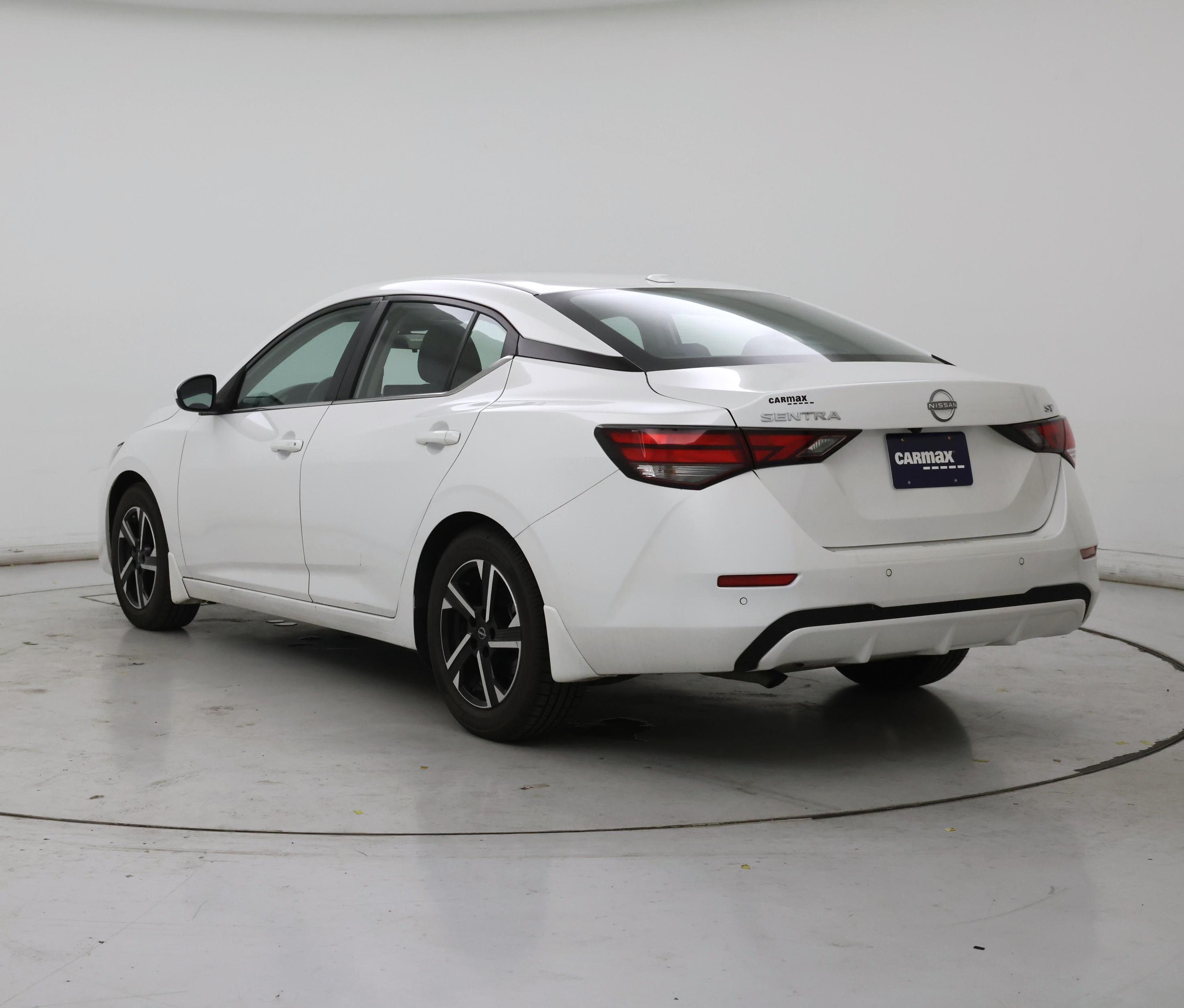 Thumbnail: 2024 Nissan Sentra - 2