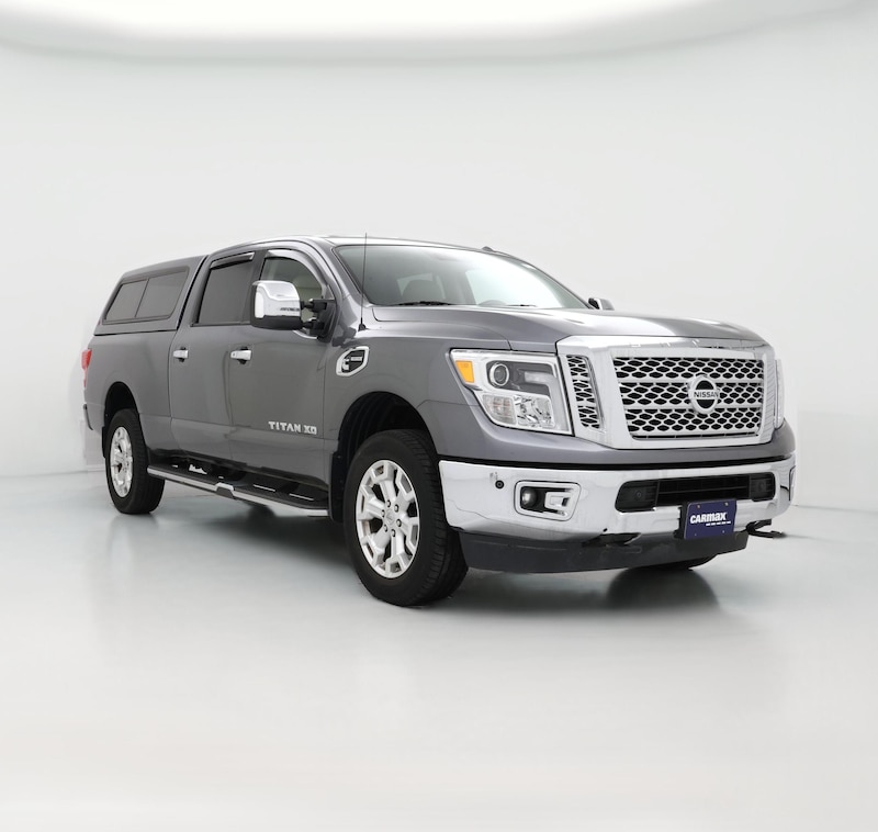 2017 Nissan Titan XD SL