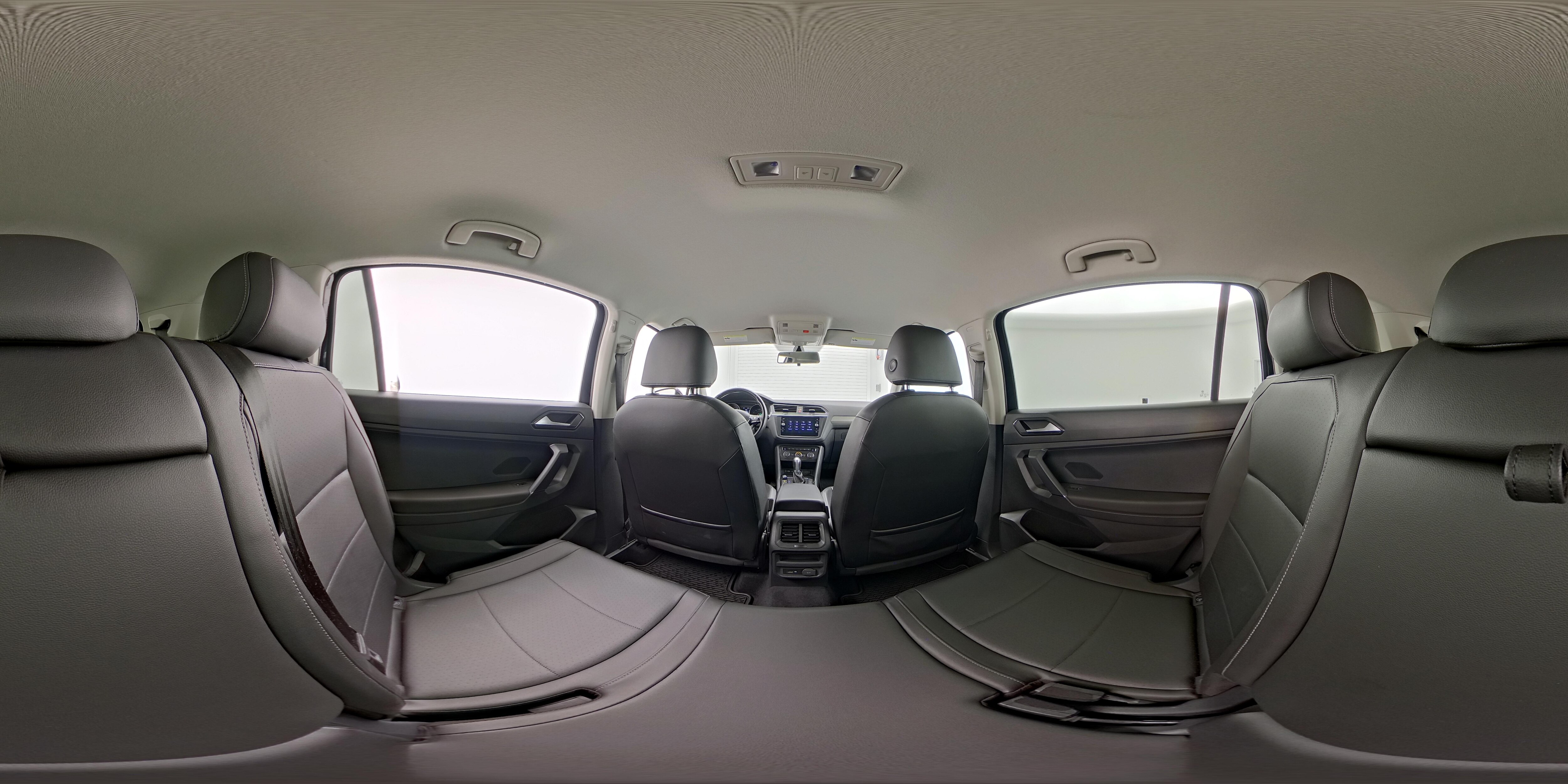2018 Volkswagen Tiguan SE - Photo 27