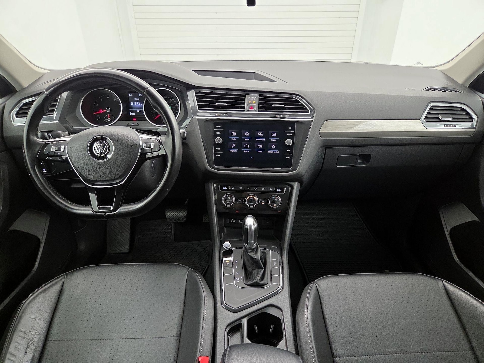 2018 Volkswagen Tiguan SE - Photo 10