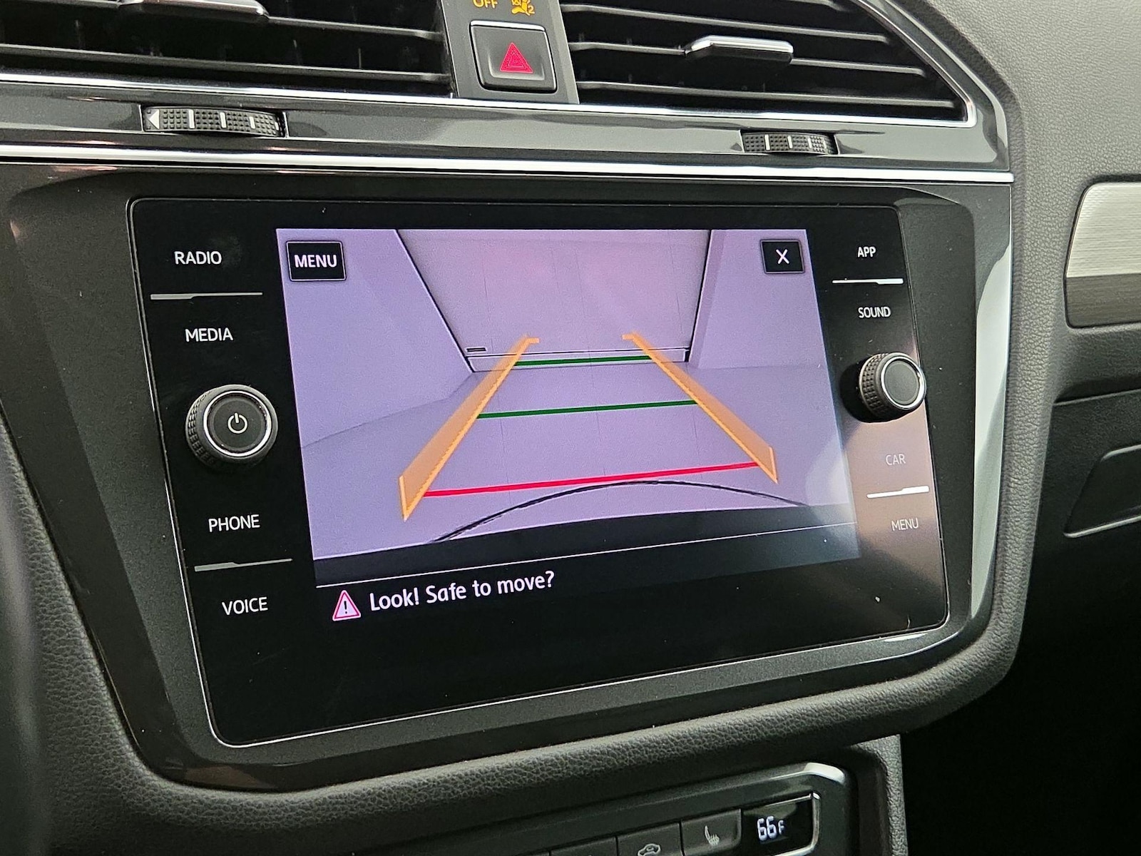 2018 Volkswagen Tiguan SE - Photo 15