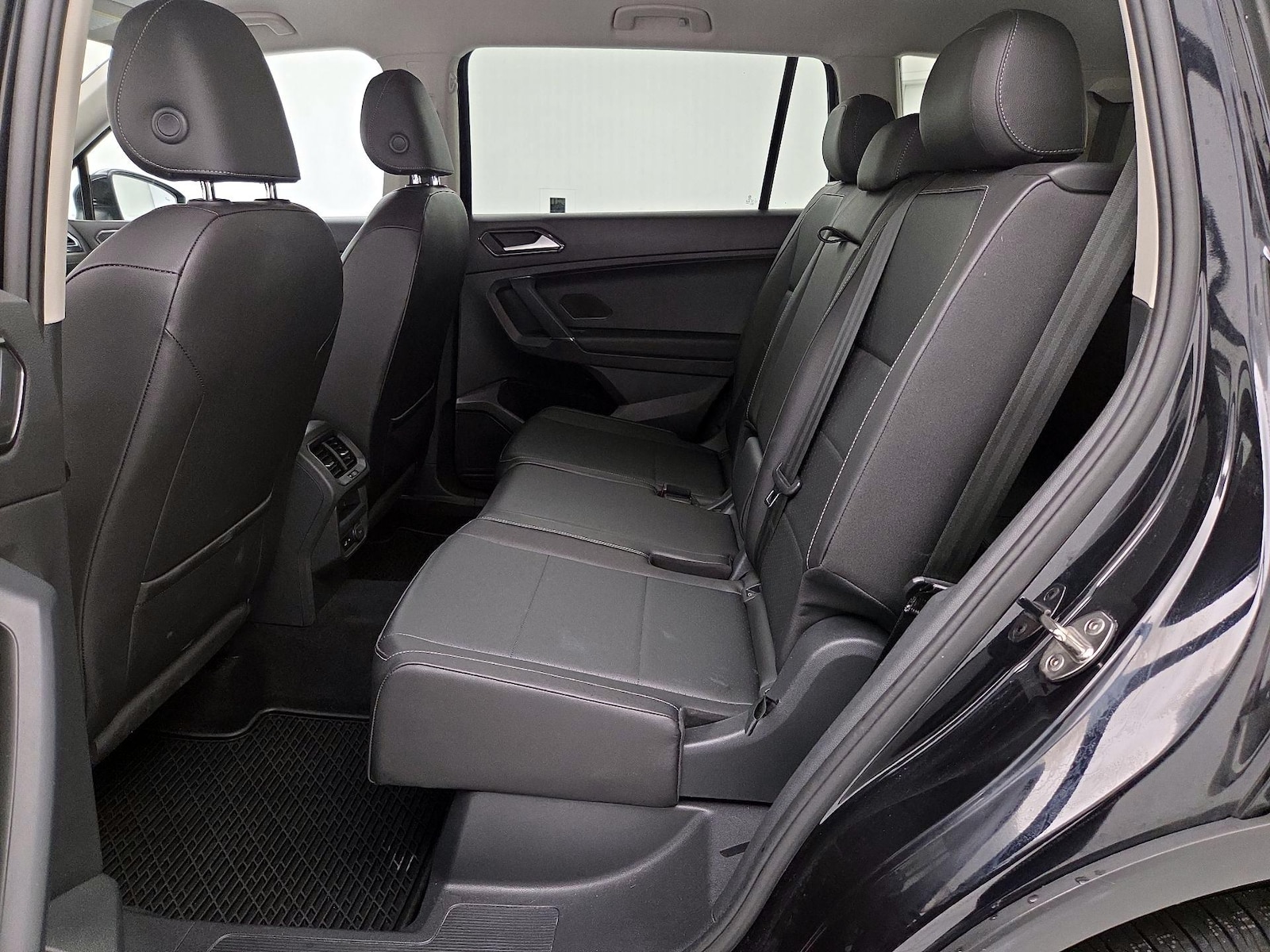 2018 Volkswagen Tiguan SE - Photo 20