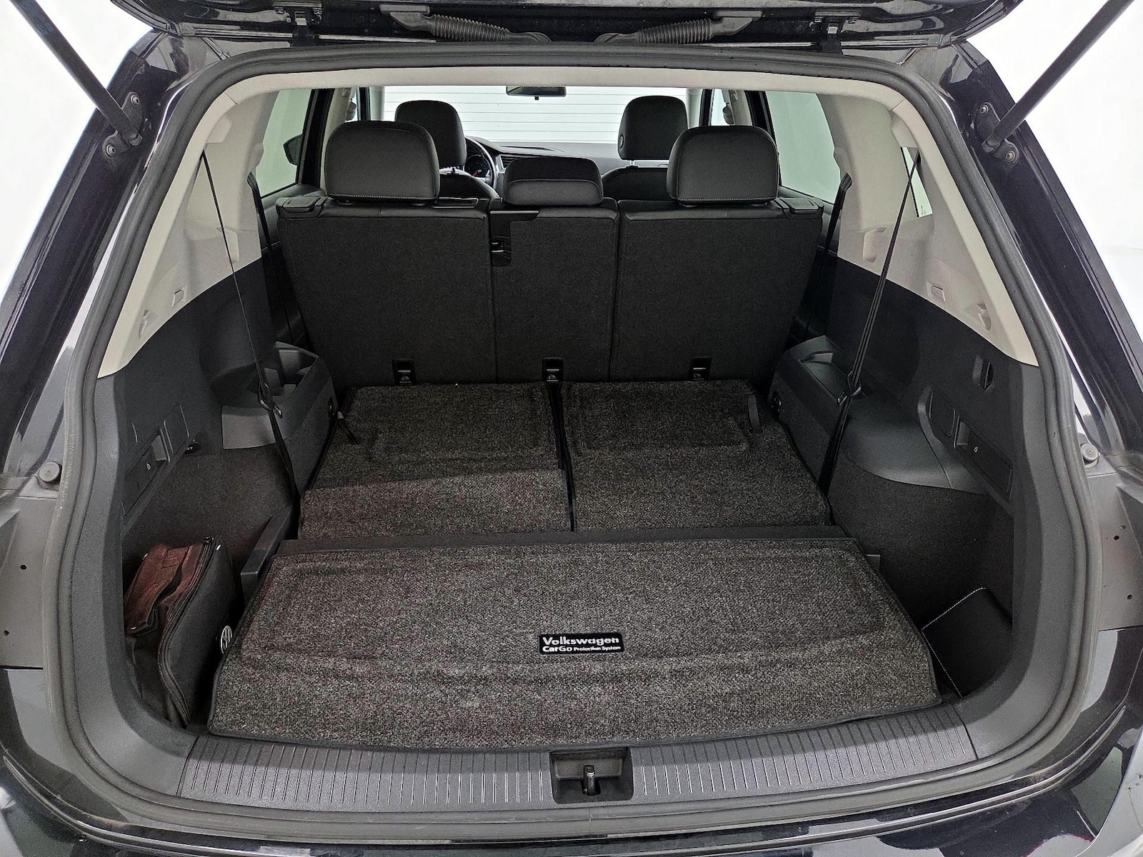 2018 Volkswagen Tiguan SE - Photo 23