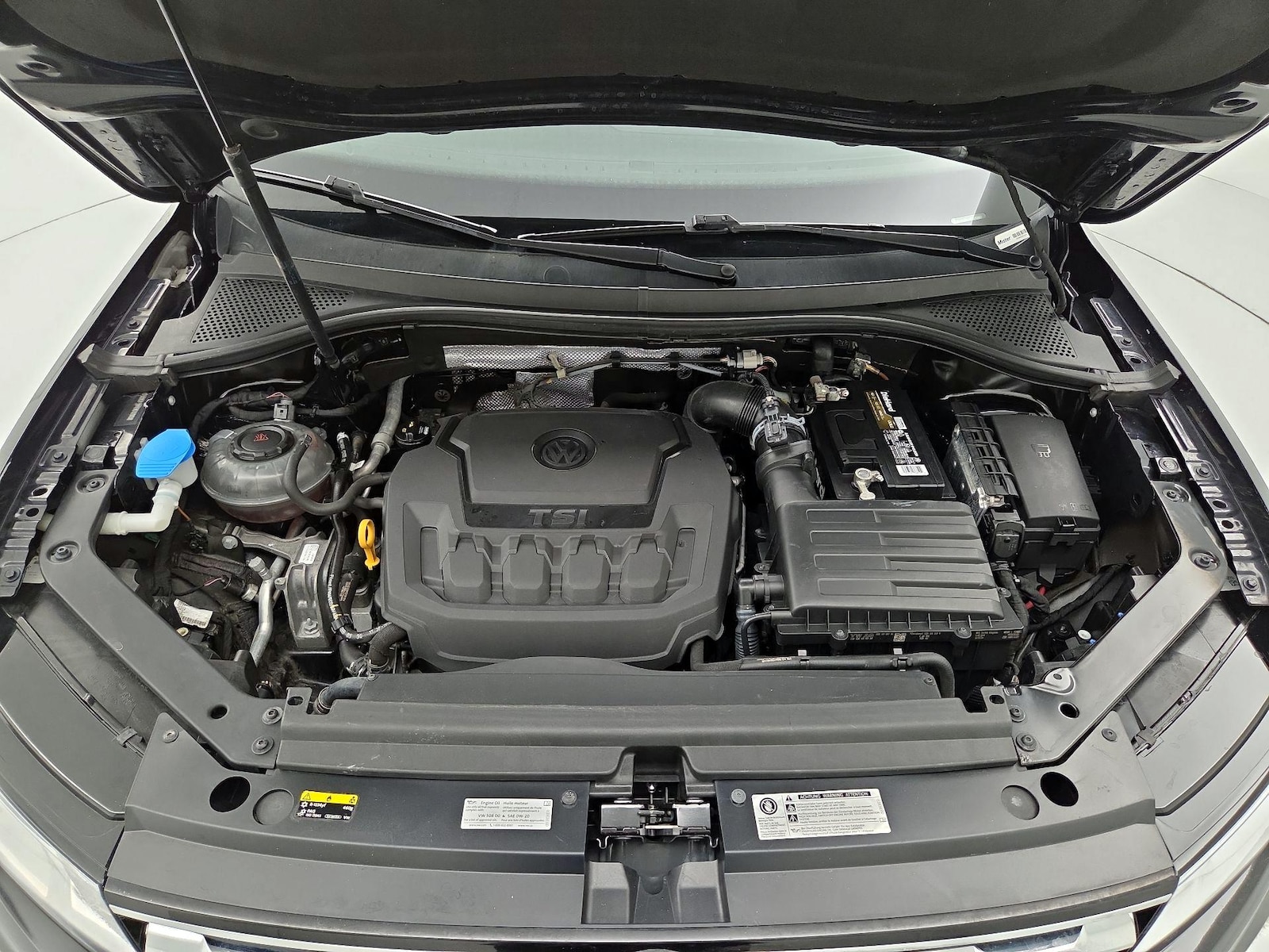 2018 Volkswagen Tiguan SE - Photo 24