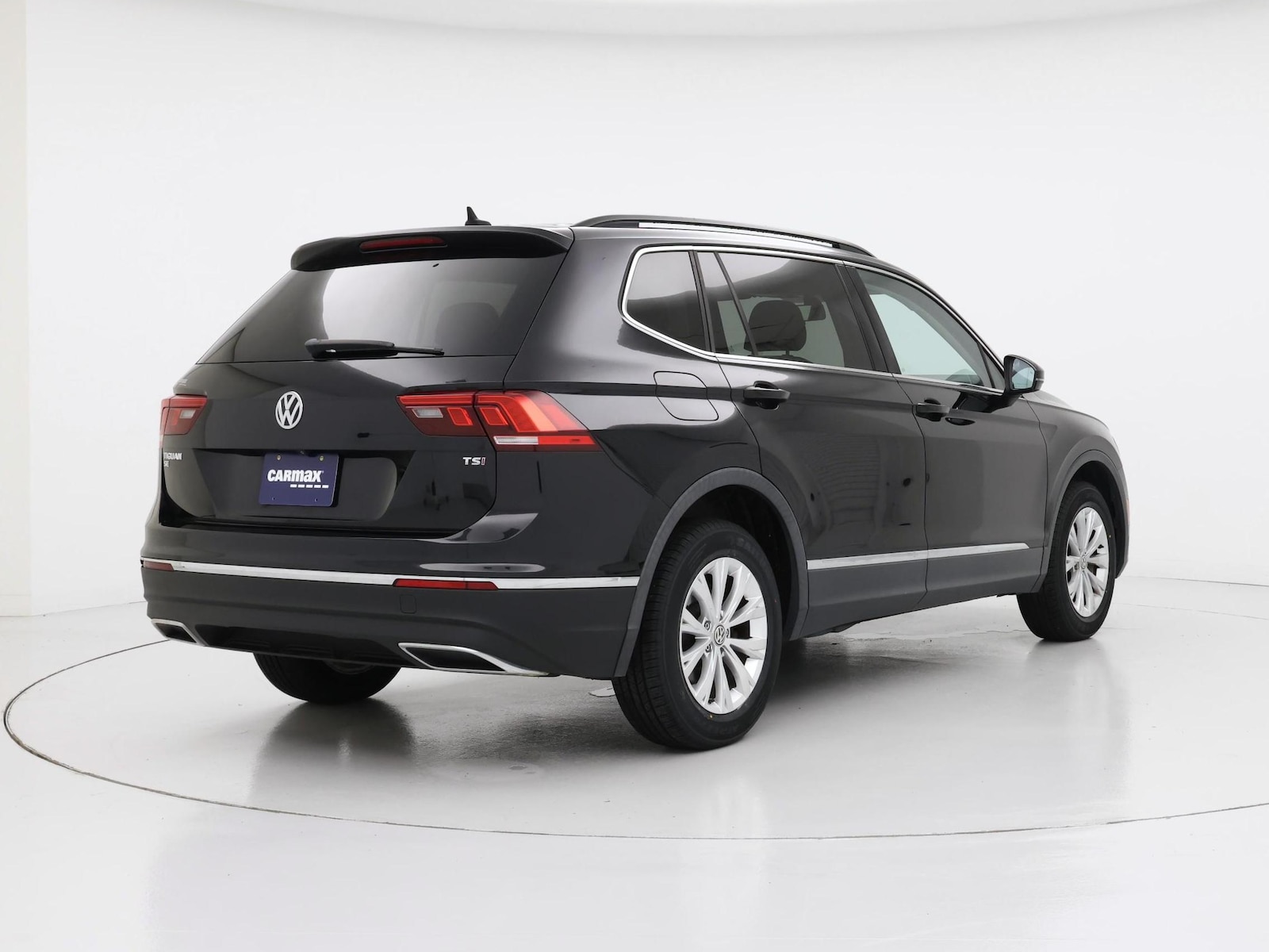 2018 Volkswagen Tiguan SE - Photo 9