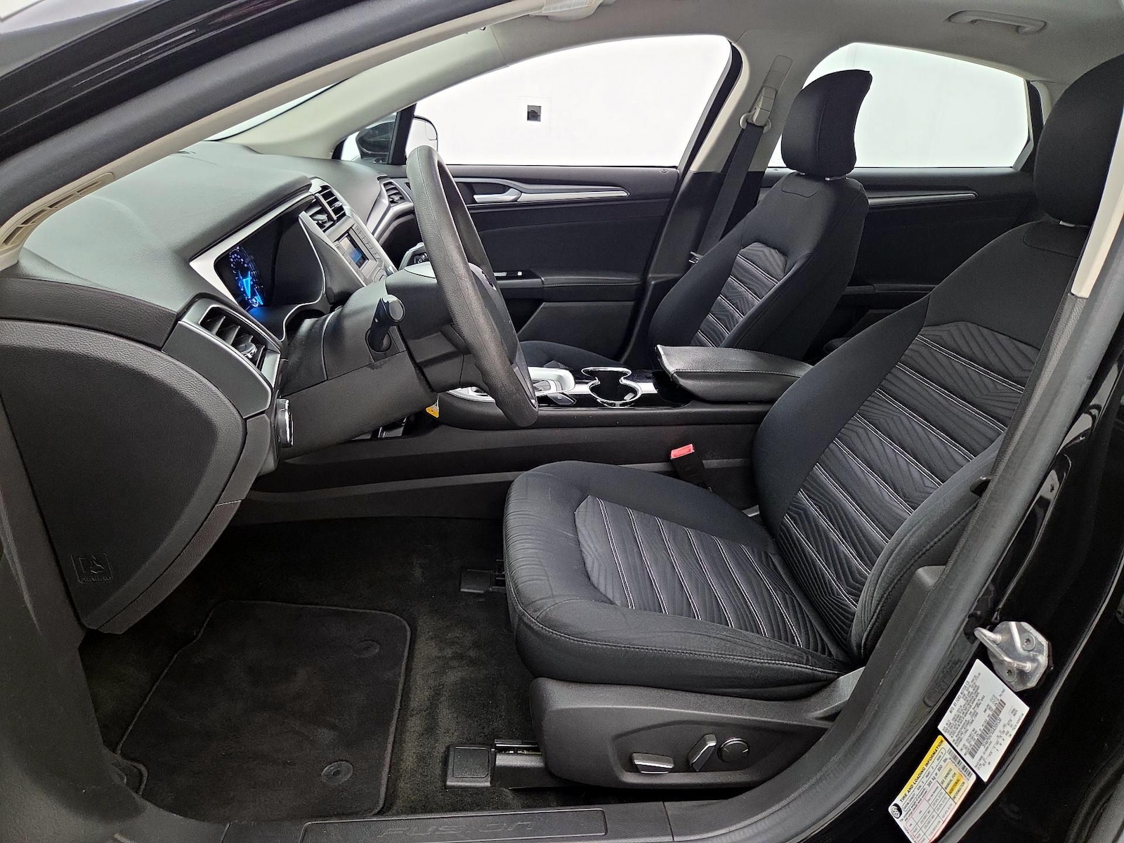 Power Seat(s) & Side Airbags