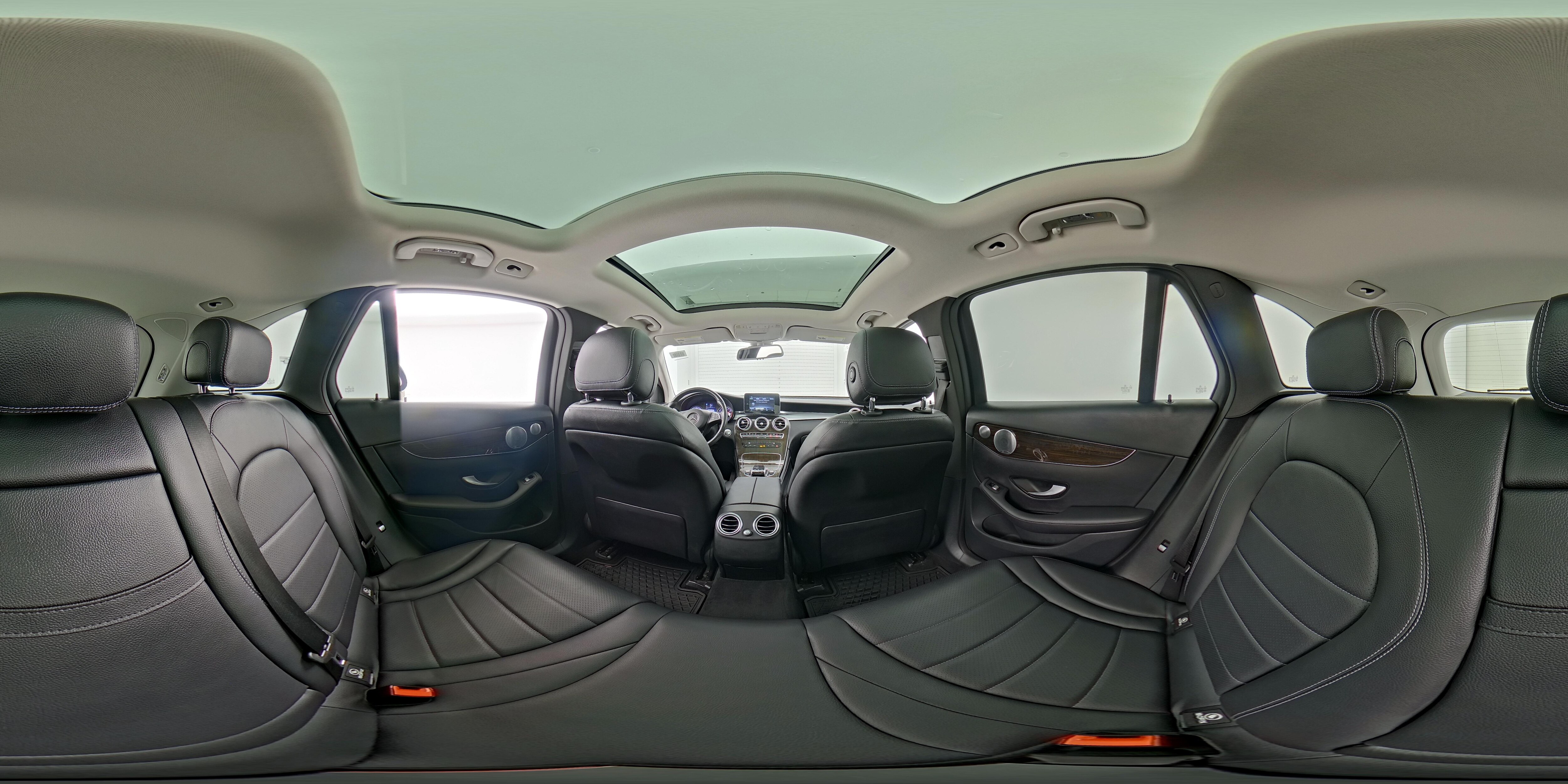 2016 Mercedes-Benz GLC GLC300 - Photo 27