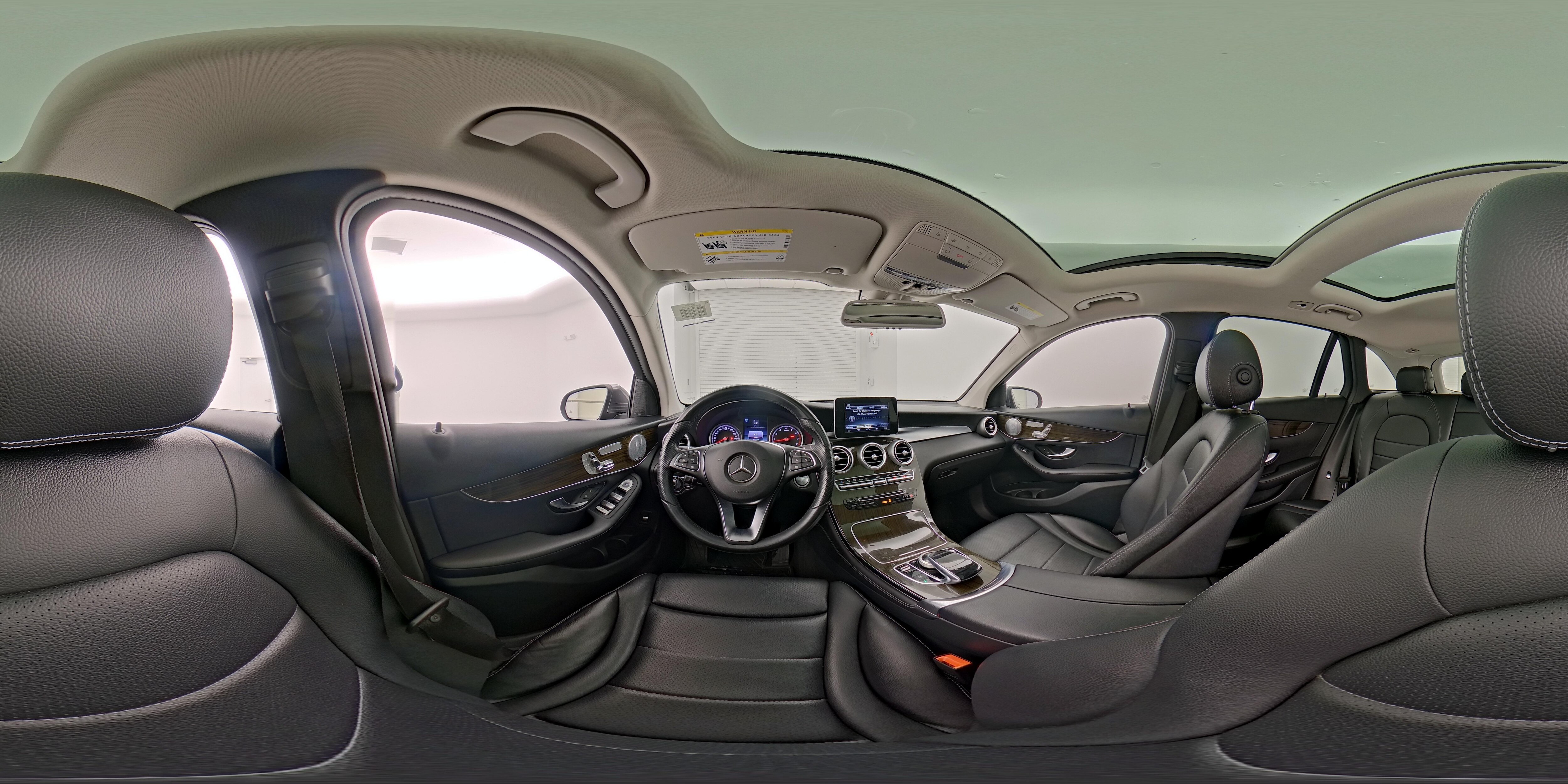 2016 Mercedes-Benz GLC GLC300 - Photo 28