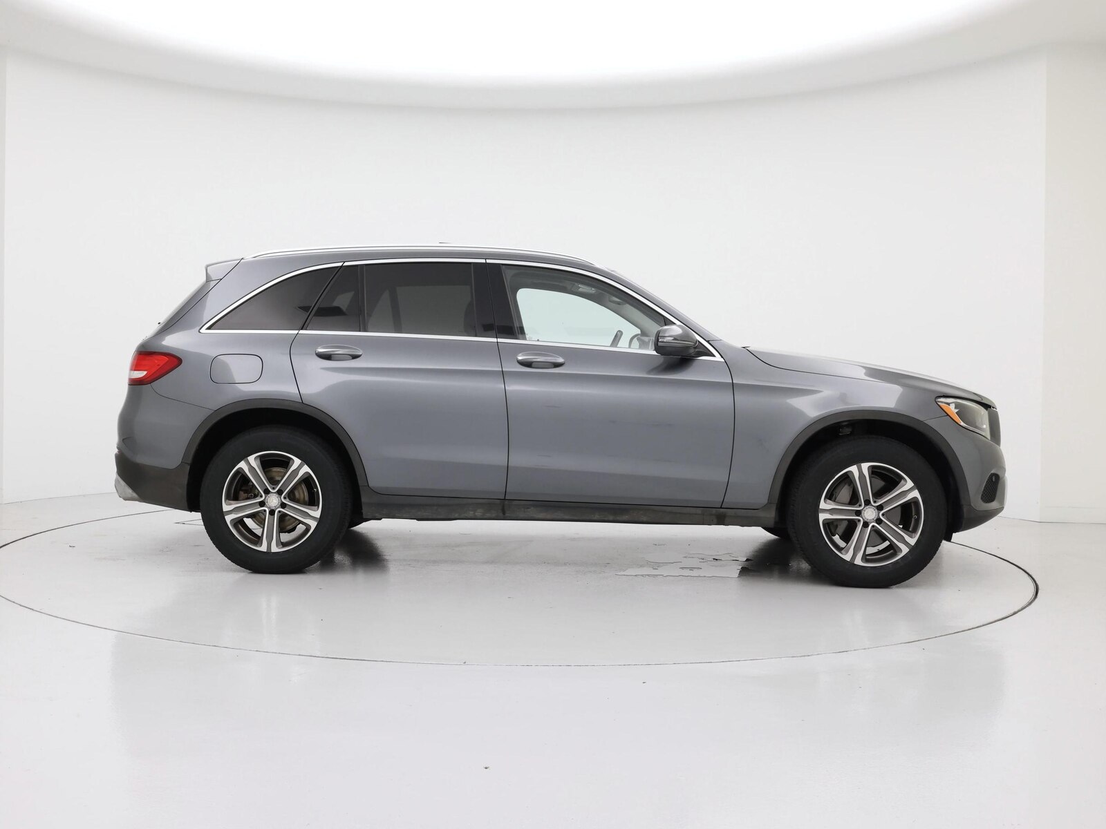 2016 Mercedes-Benz GLC GLC300 - Photo 8