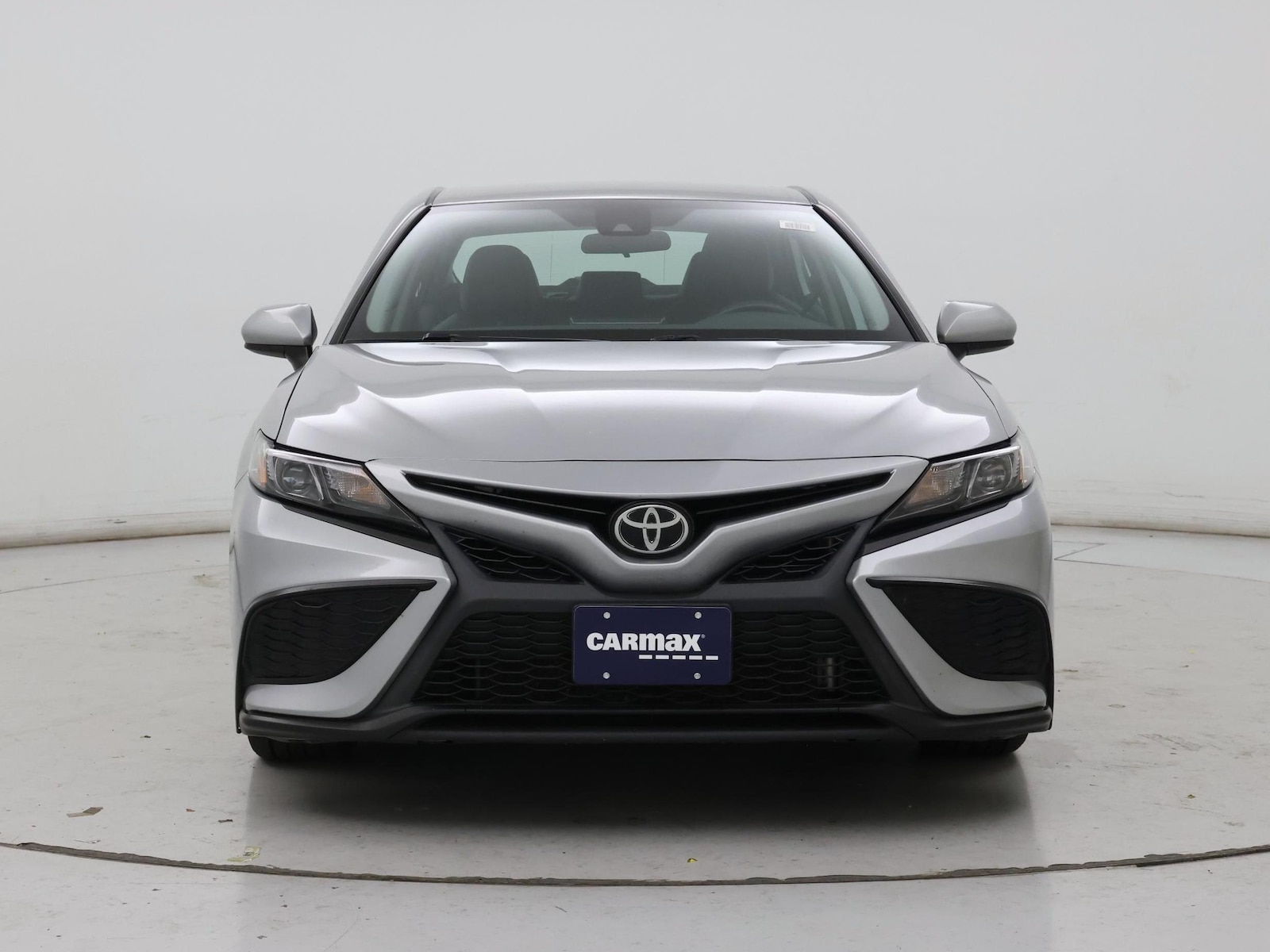 2021 Toyota Camry SE - Photo 6
