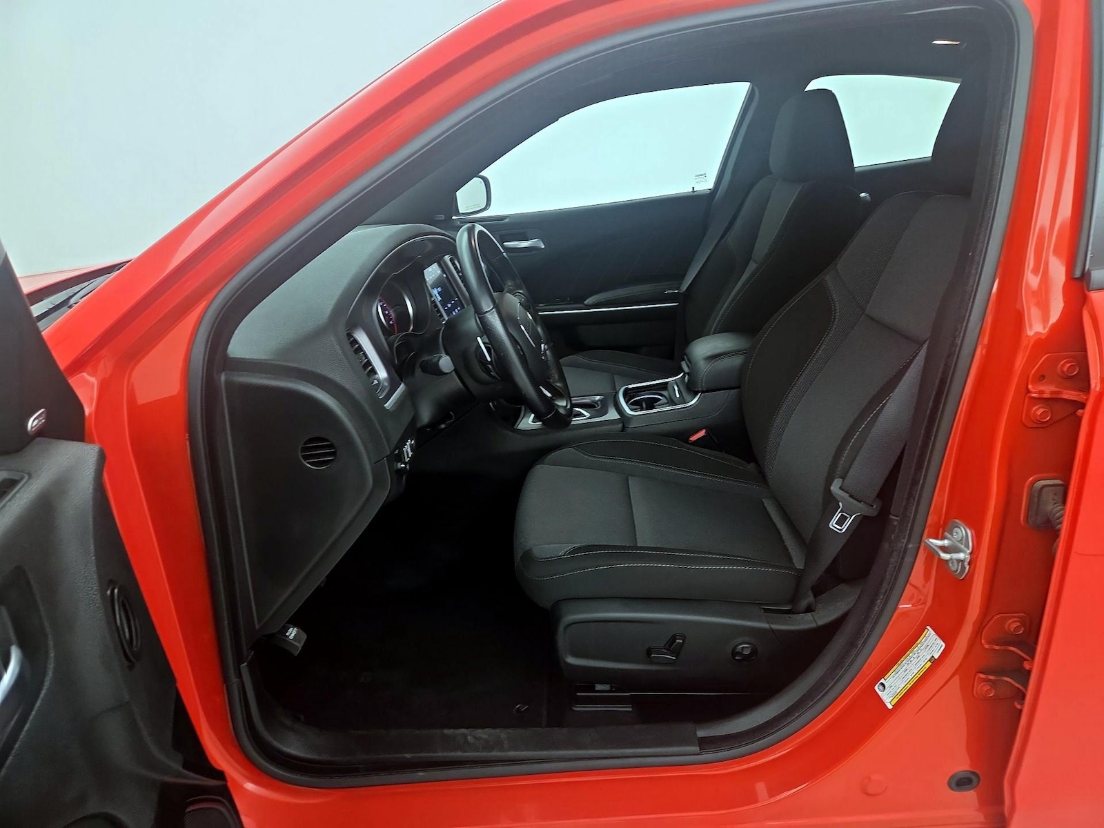 Power Seat(s) & Side Airbags