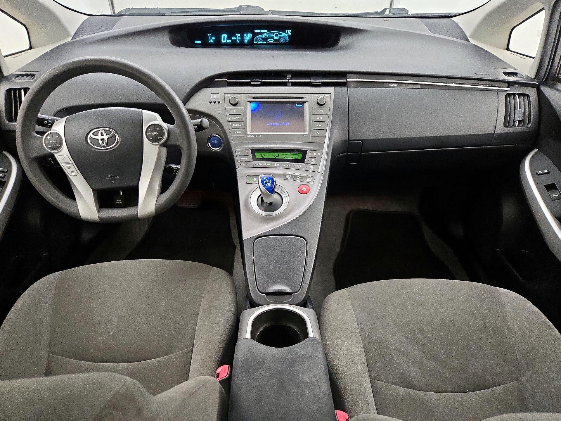 Thumbnail: 2013 Toyota Prius - 9