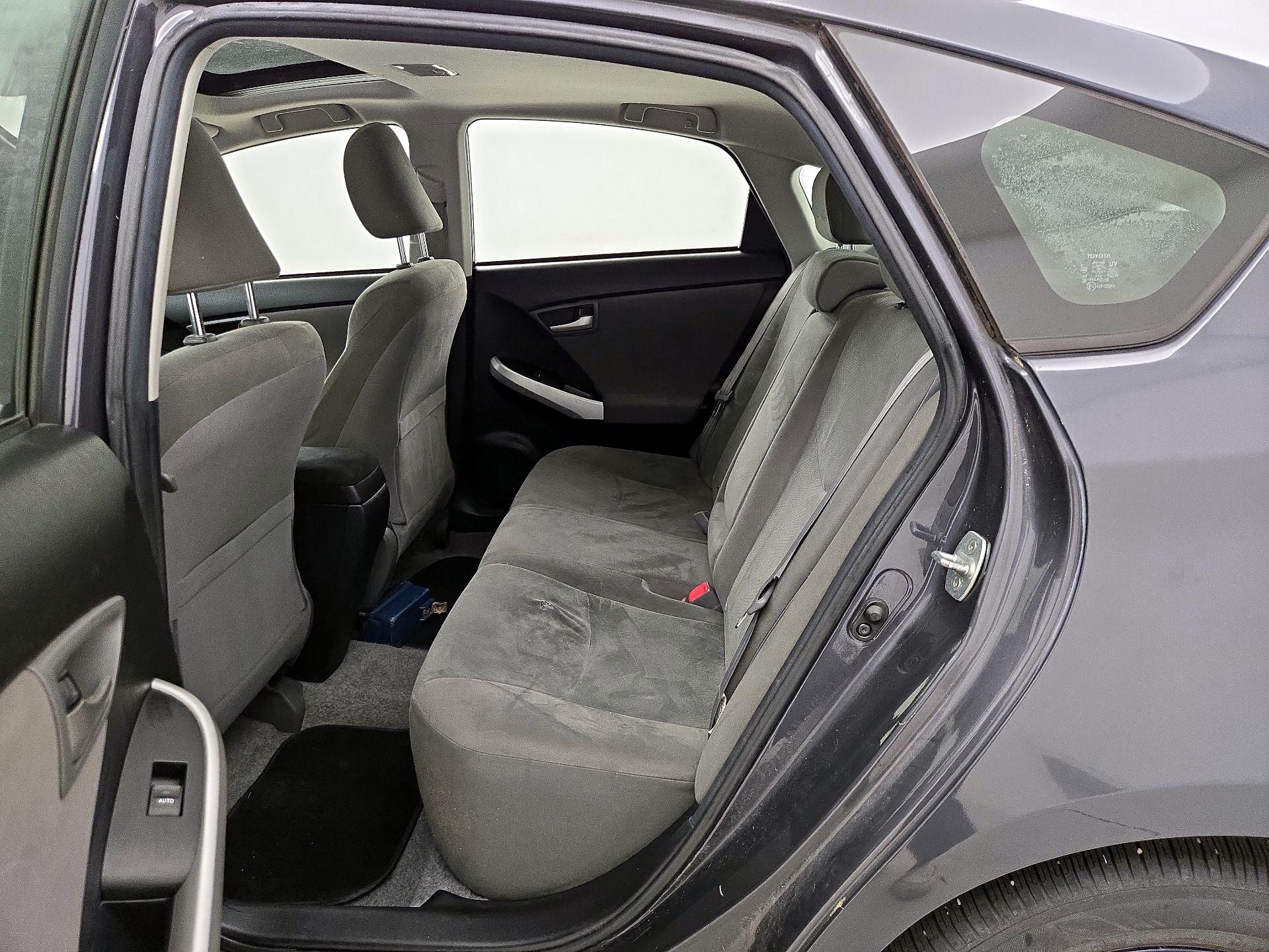 Thumbnail: 2013 Toyota Prius - 20