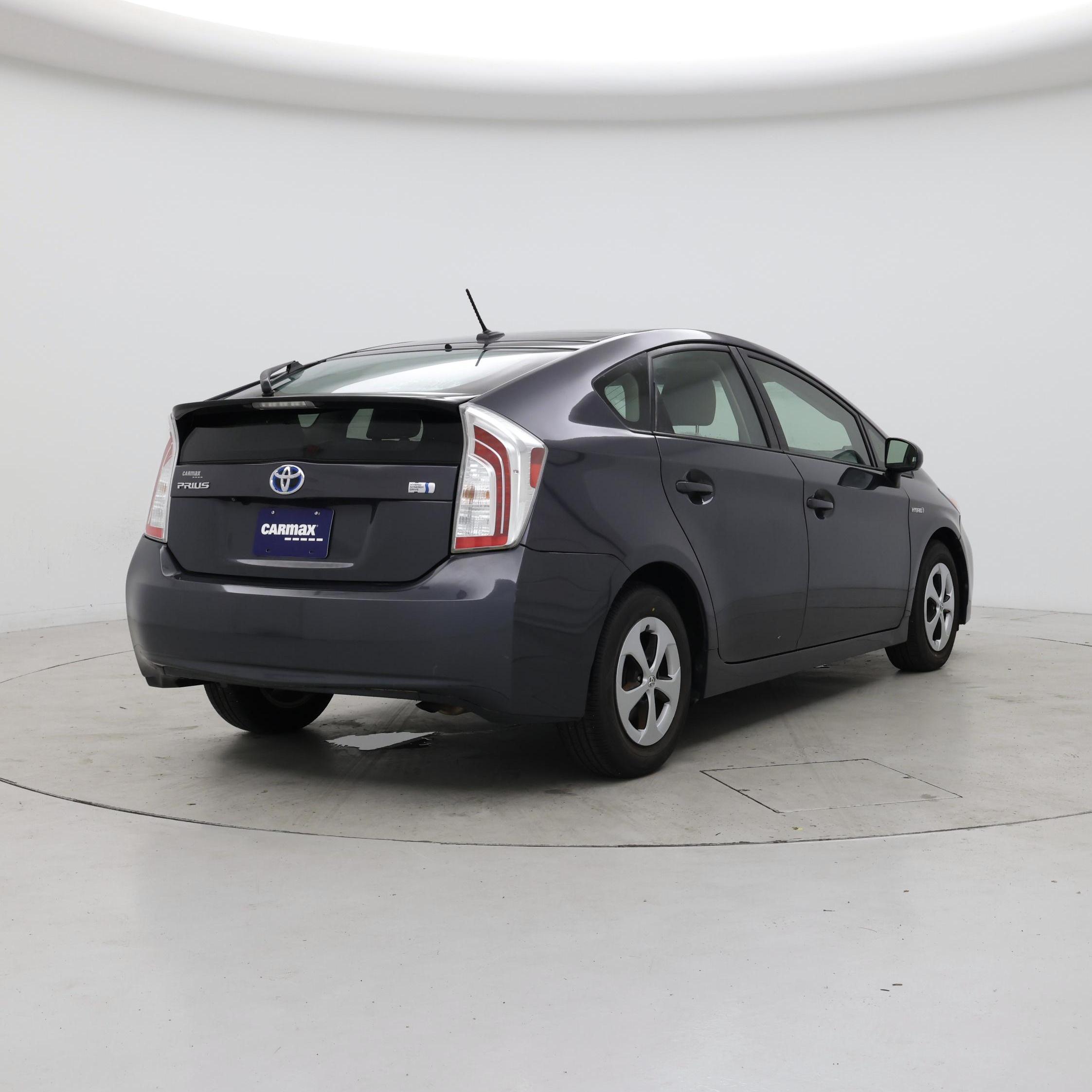 Thumbnail: 2013 Toyota Prius - 8